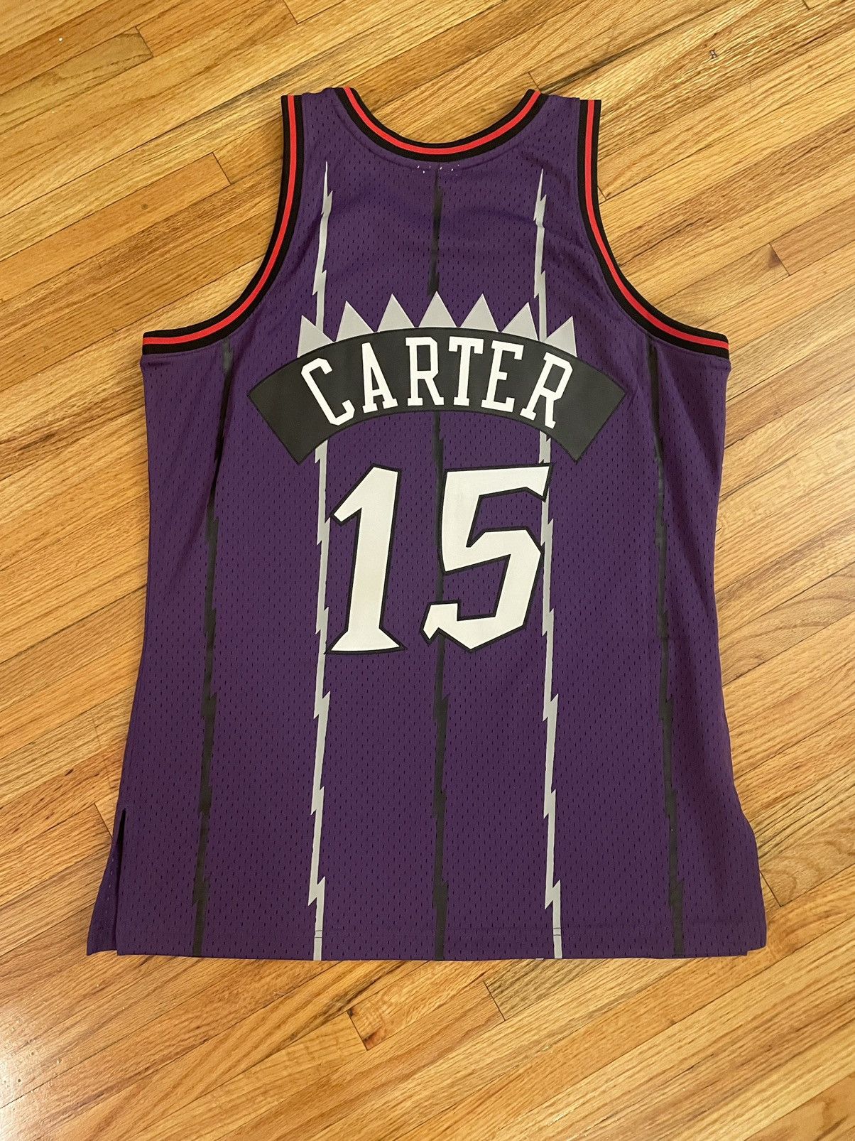 Mitchell & Ness × NBA Vince Carter Toronto Raptors Mitchell & Ness Jersey Size US L / EU 52-54 / 3 - 3 Thumbnail