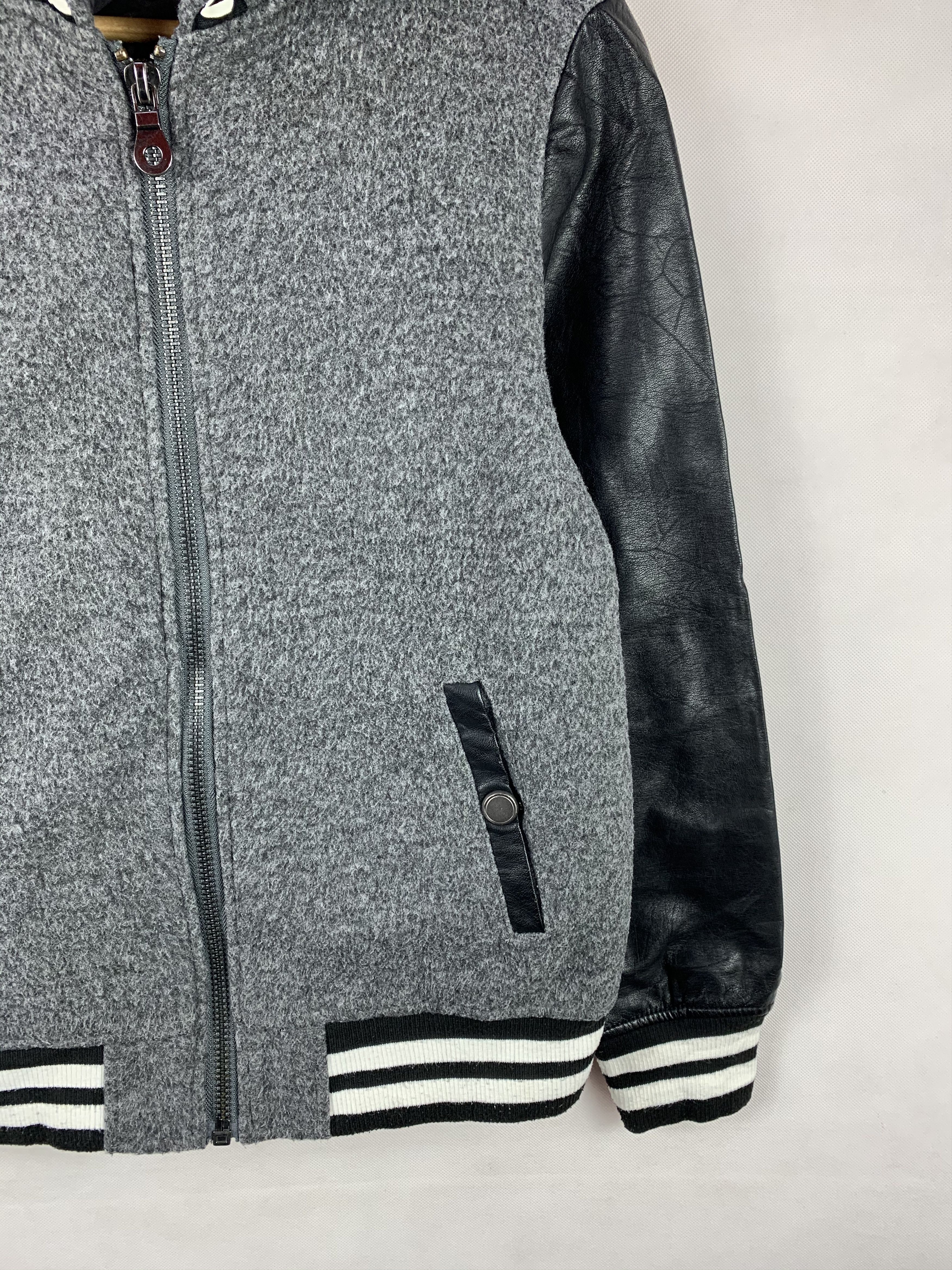 Japanese Brand 🔥Avail Mode Varsity Style Hoodie Jacket Size US M / EU 48-50 / 2 - 4 Thumbnail