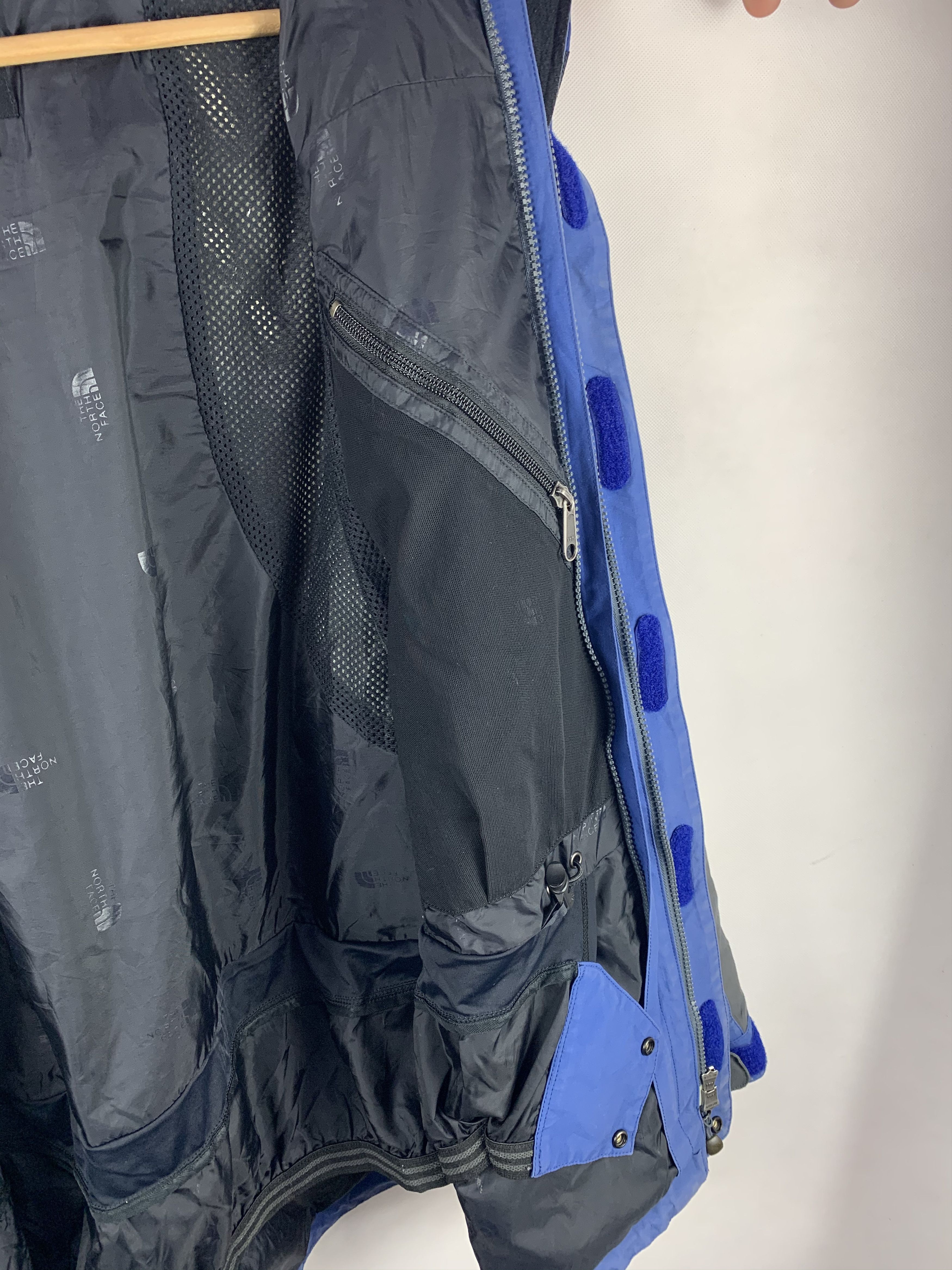 Goretex 🔥The North Face Goretex Hoodie Jacket Size US L / EU 52-54 / 3 - 14 Thumbnail