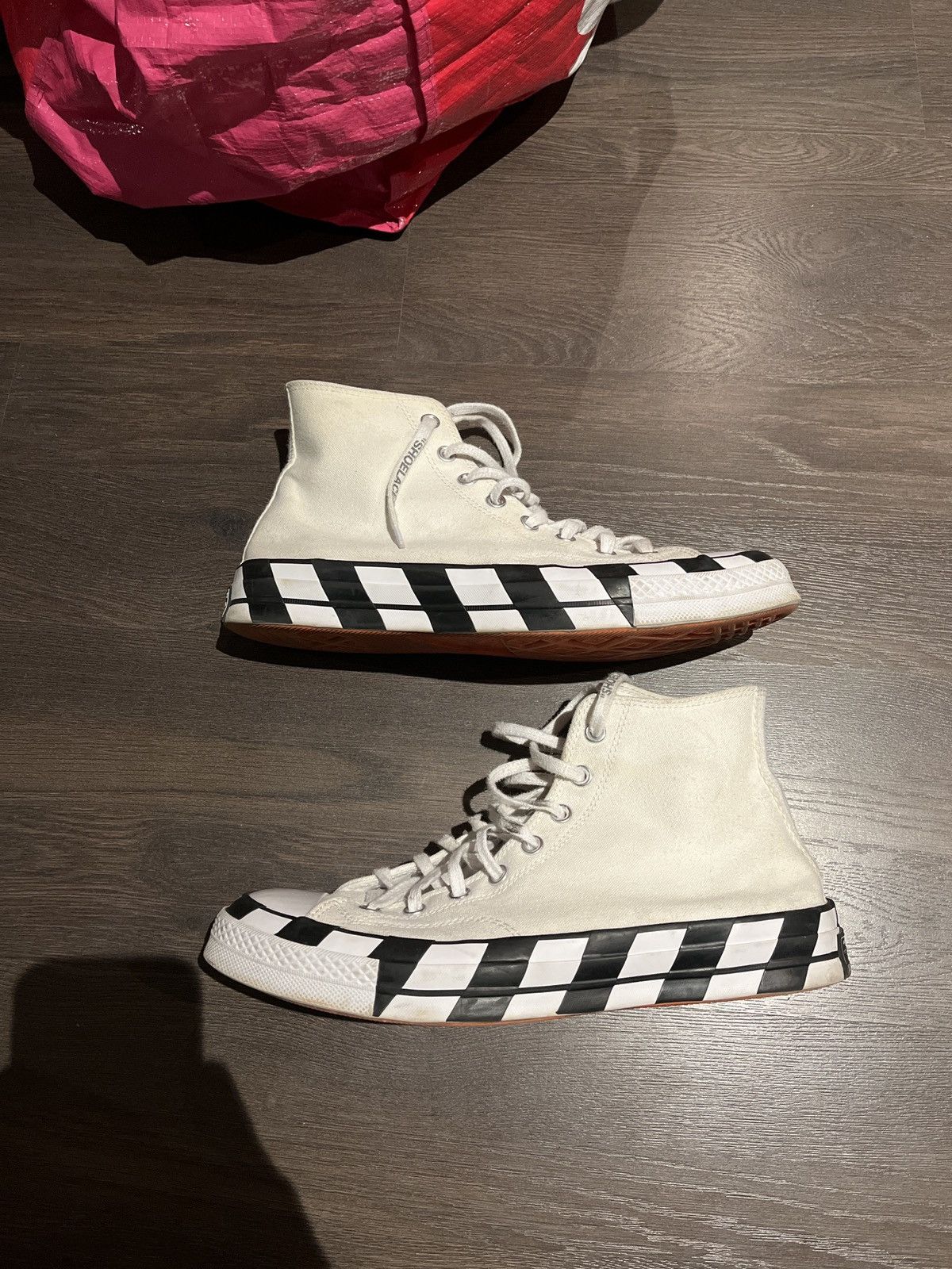 Nike x Off White converse