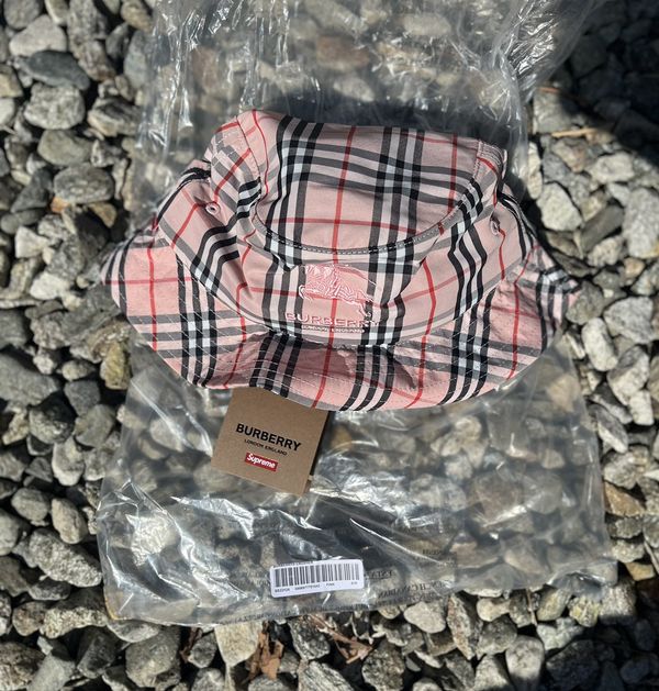 Supreme Supreme Burberry Crusher Pink S/M | Grailed