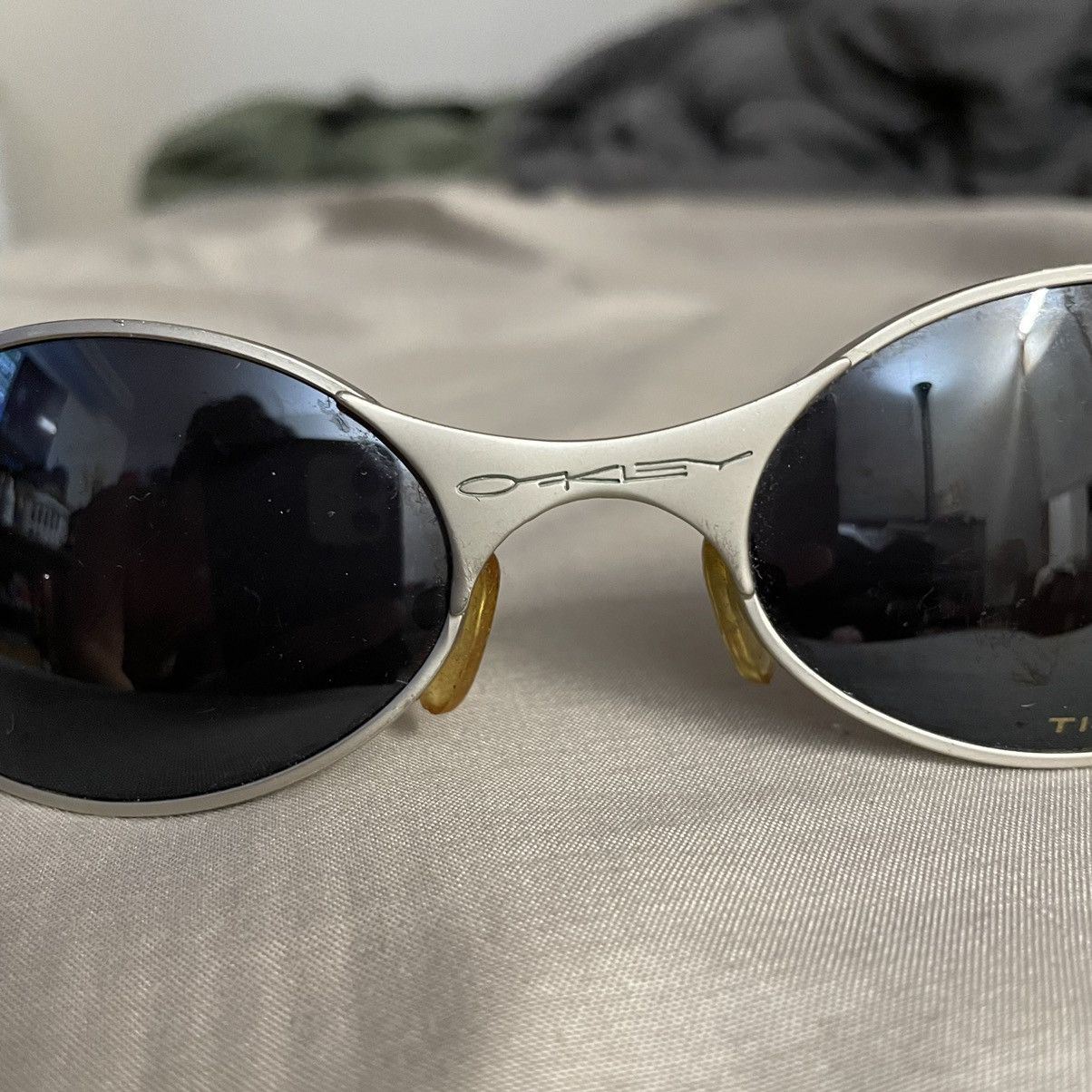Oakley × Vintage Vintage Oakley Sunglasses E Wire | Grailed
