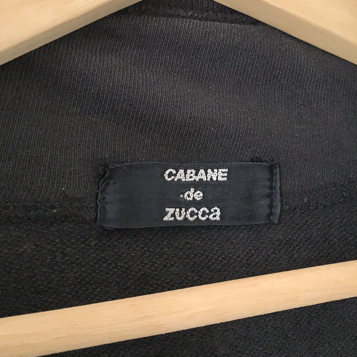 CABANE de ZUCCa Authentic Cabane De Zucca Japan Military Big V Neck Tee Size US M / EU 48-50 / 2 - 6 Thumbnail