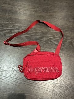 Supreme Shoulder Bag Red FW18 