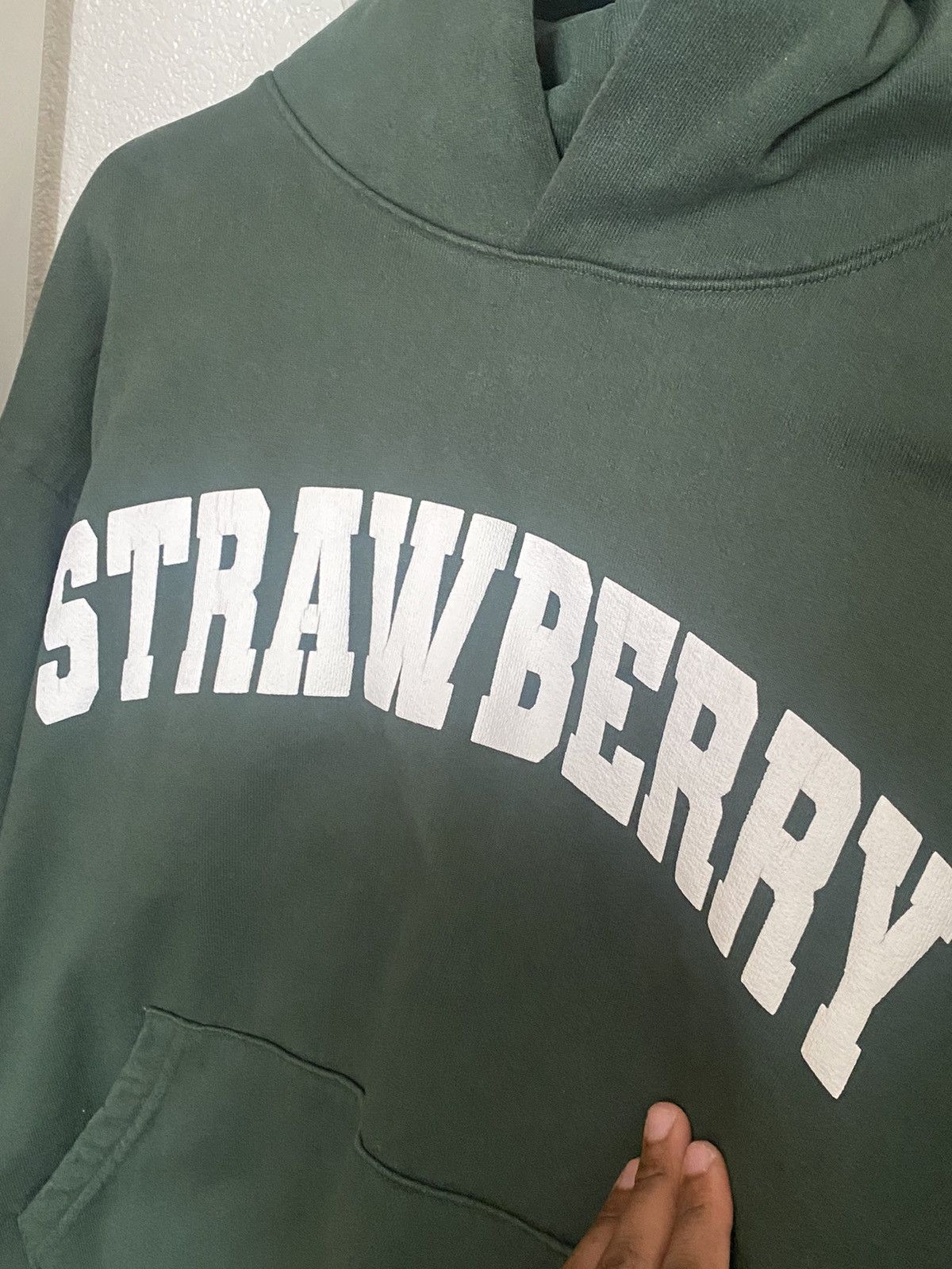 Streetwear Strawberry by Kai Hoodie Size US L / EU 52-54 / 3 - 2 Preview