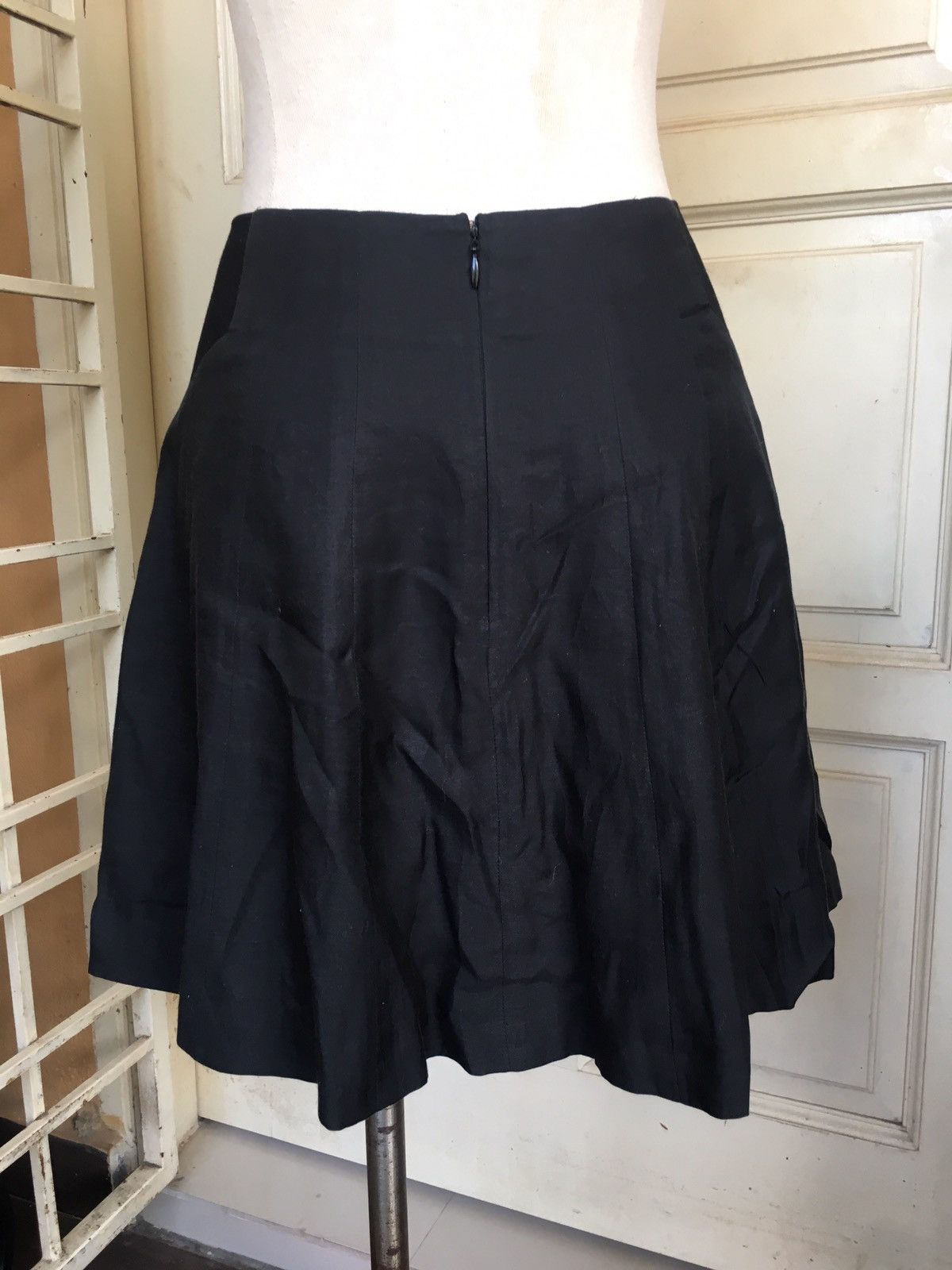 Helmut Lang helmut lang black skirt Size 28" / US 6 / IT 42 - 3 Thumbnail