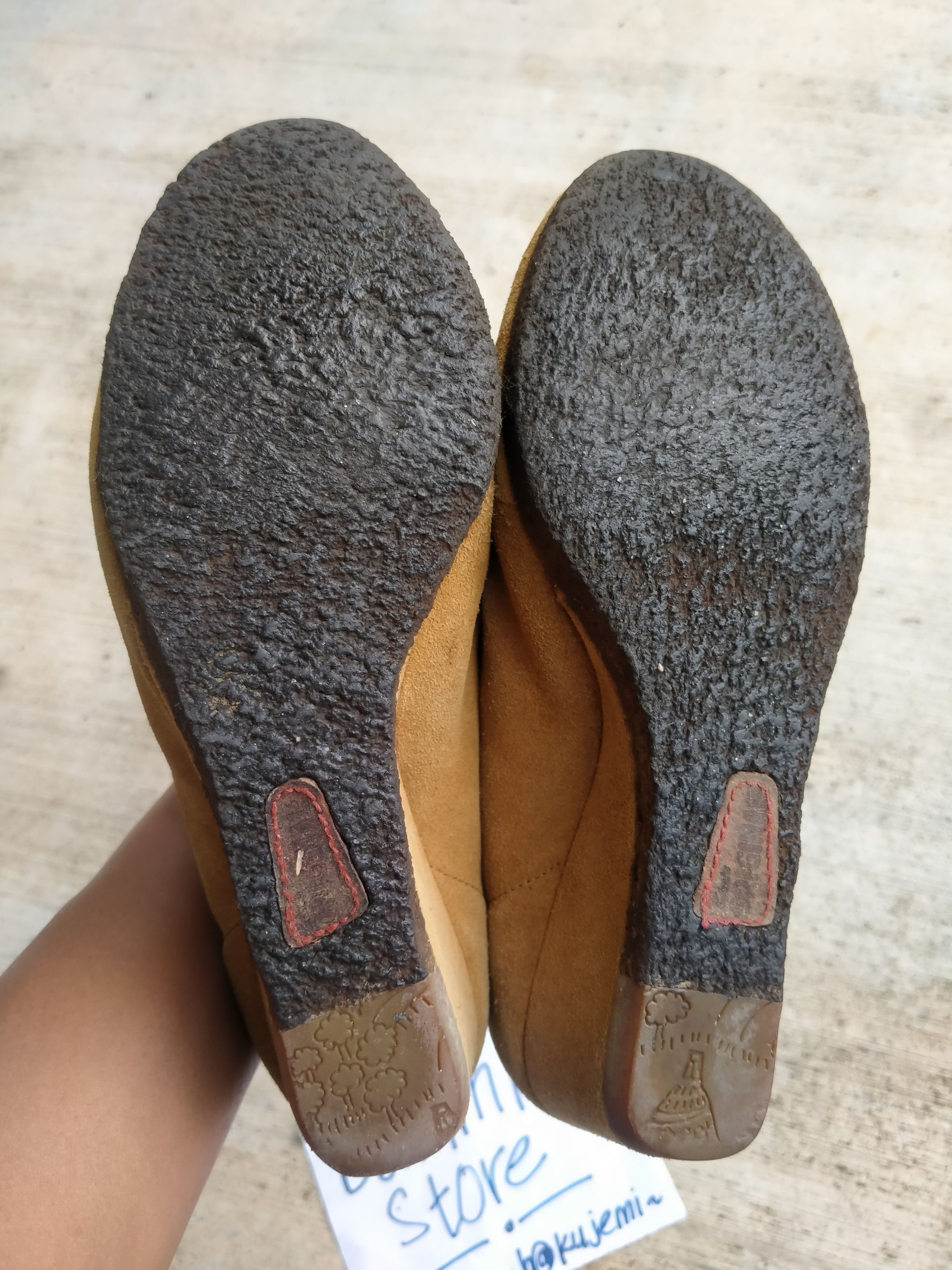 Clarks × Designer Clarks Originals Yarra Bee Amber Gold Suede Material Size US 6.5 / IT 36.5 - 4 Thumbnail