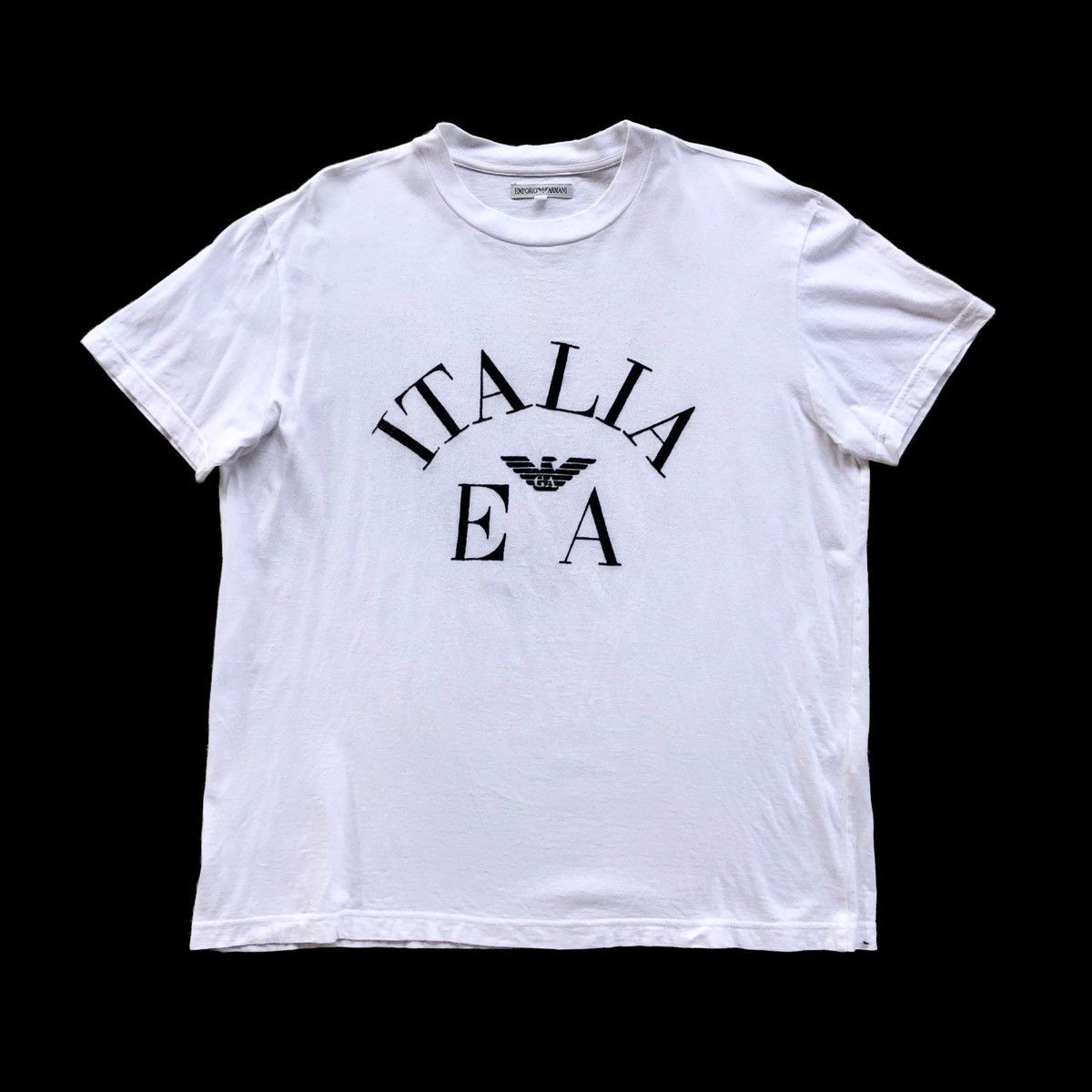 EMPORIO ARMANI Suede Logo Design T-Shirt