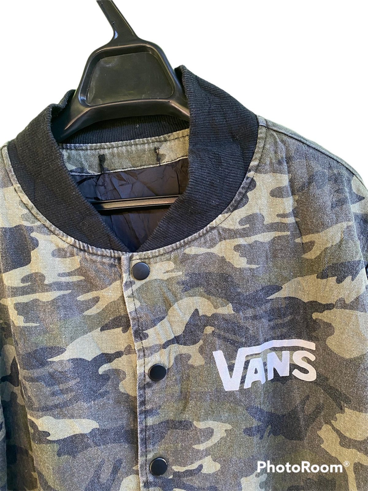 Vans camo varsity jacket discount