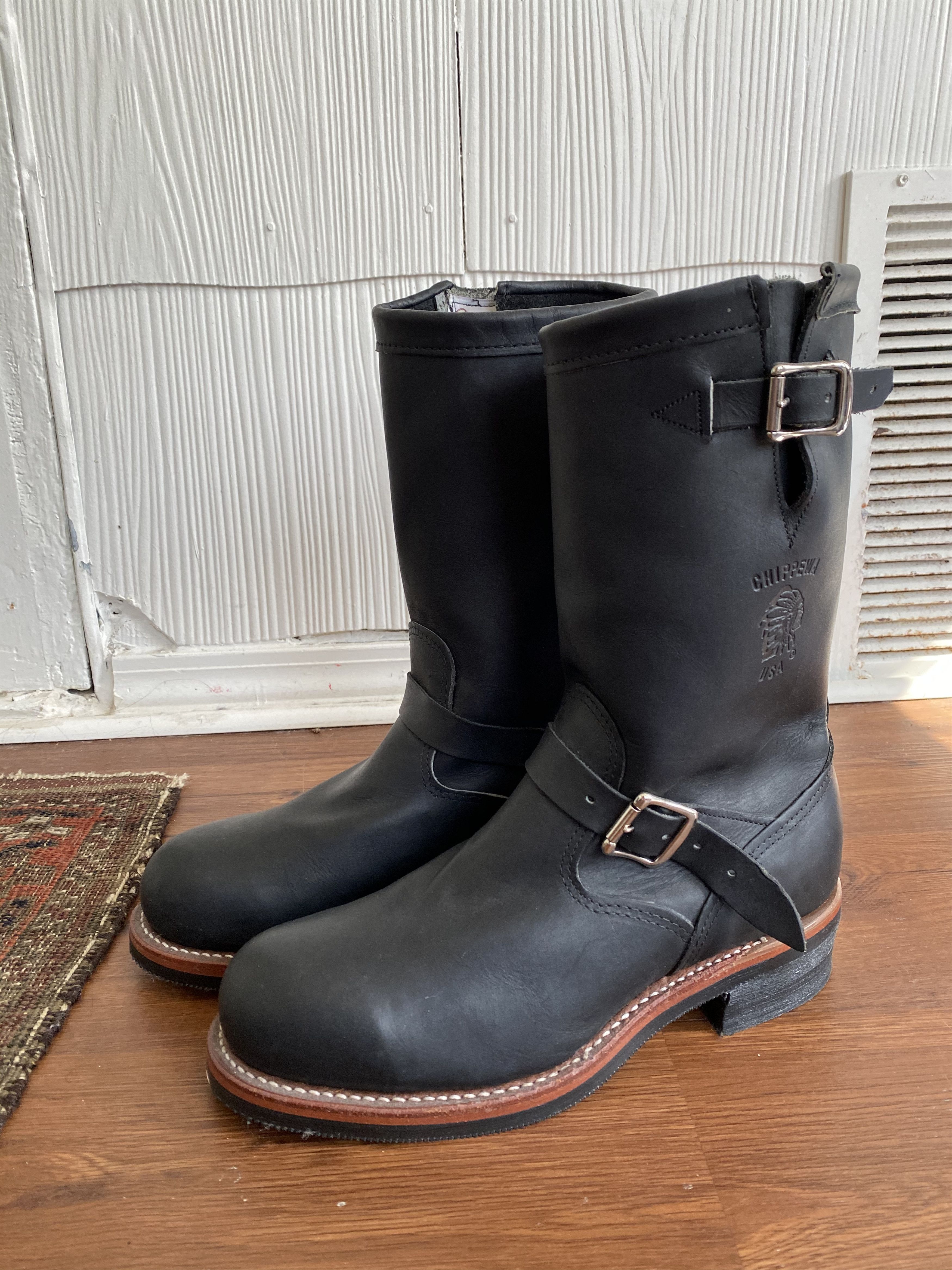 Chippewa Black Leather Steel Toe Engineer Boots Vibram Soles