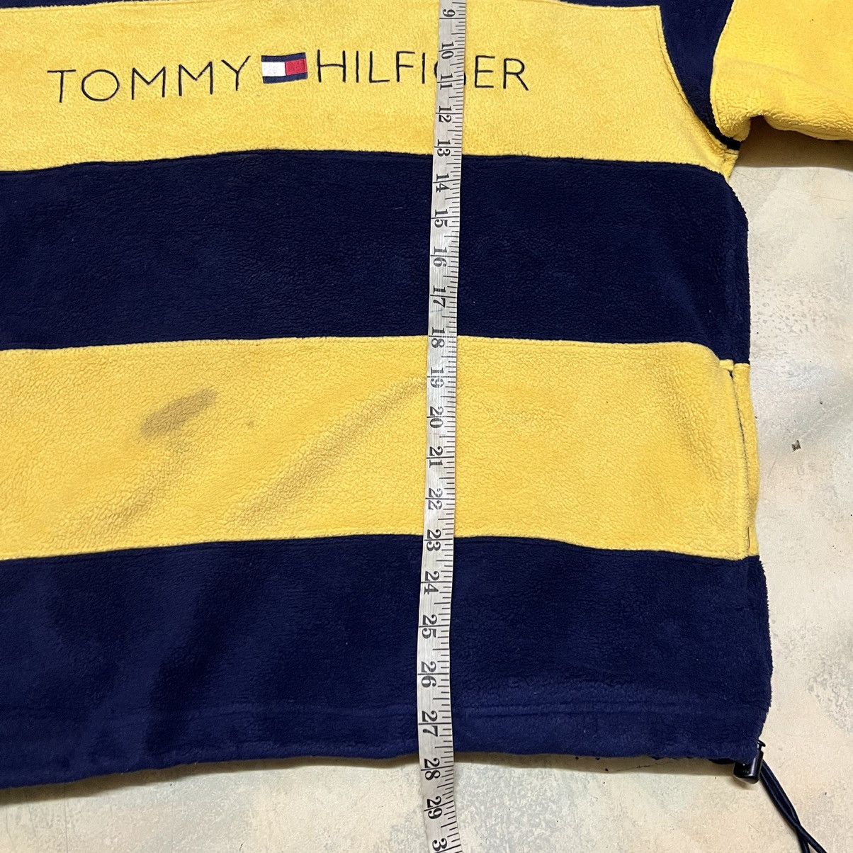 Tommy Hilfiger × Tommy Jeans Tommy Hilfiger Big Logo Fleece Sweatshirt Size US S / EU 44-46 / 1 - 15 Thumbnail