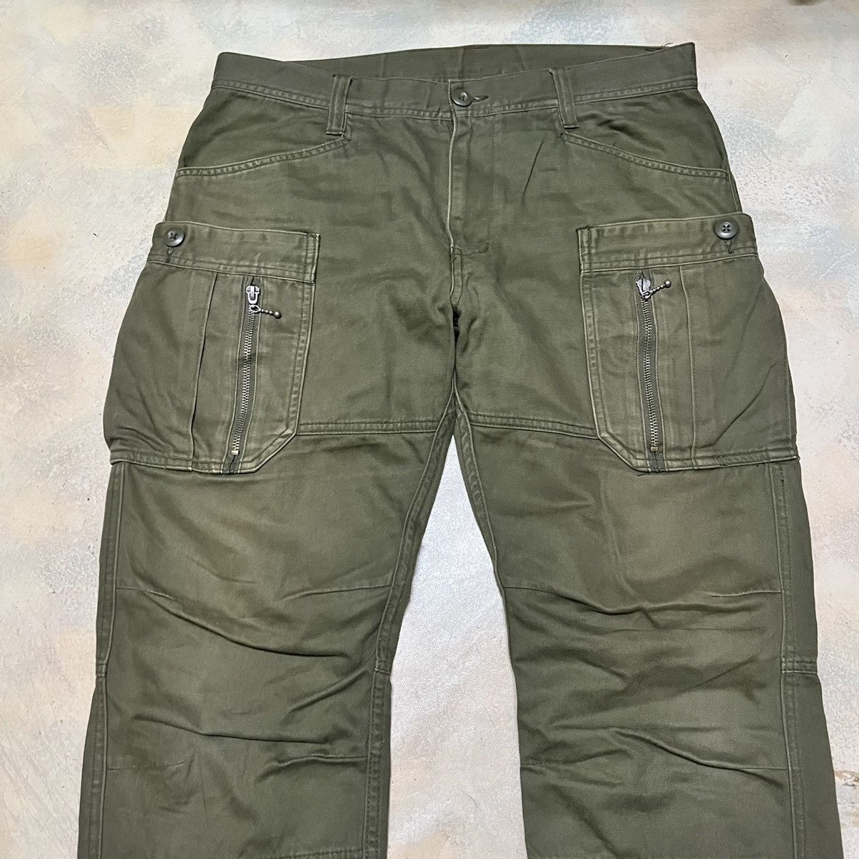 Japanese Brand Cargo Multipockets Pants Size US 35 - 3 Thumbnail