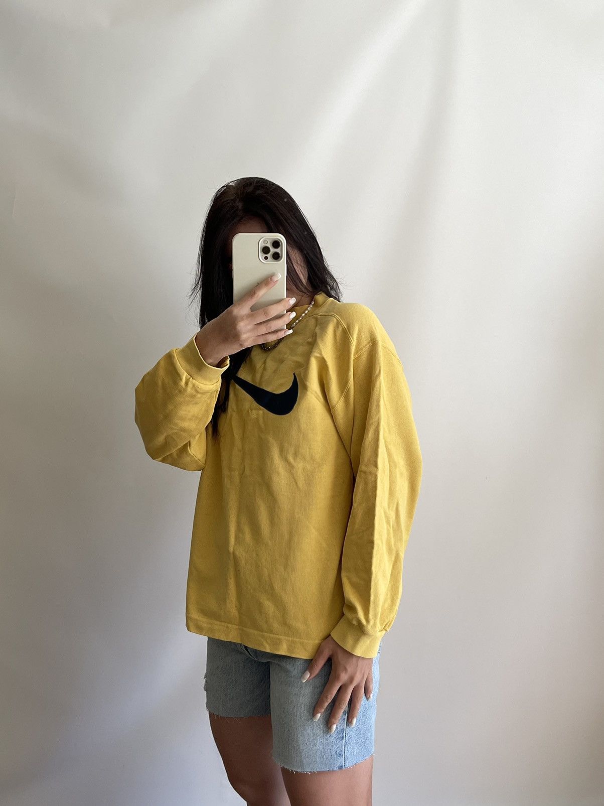 Nike 90s Vintage Nike Center Swoosh Yellow Women’s Sweatshirt Size S / US 4 / IT 40 - 2 Thumbnail