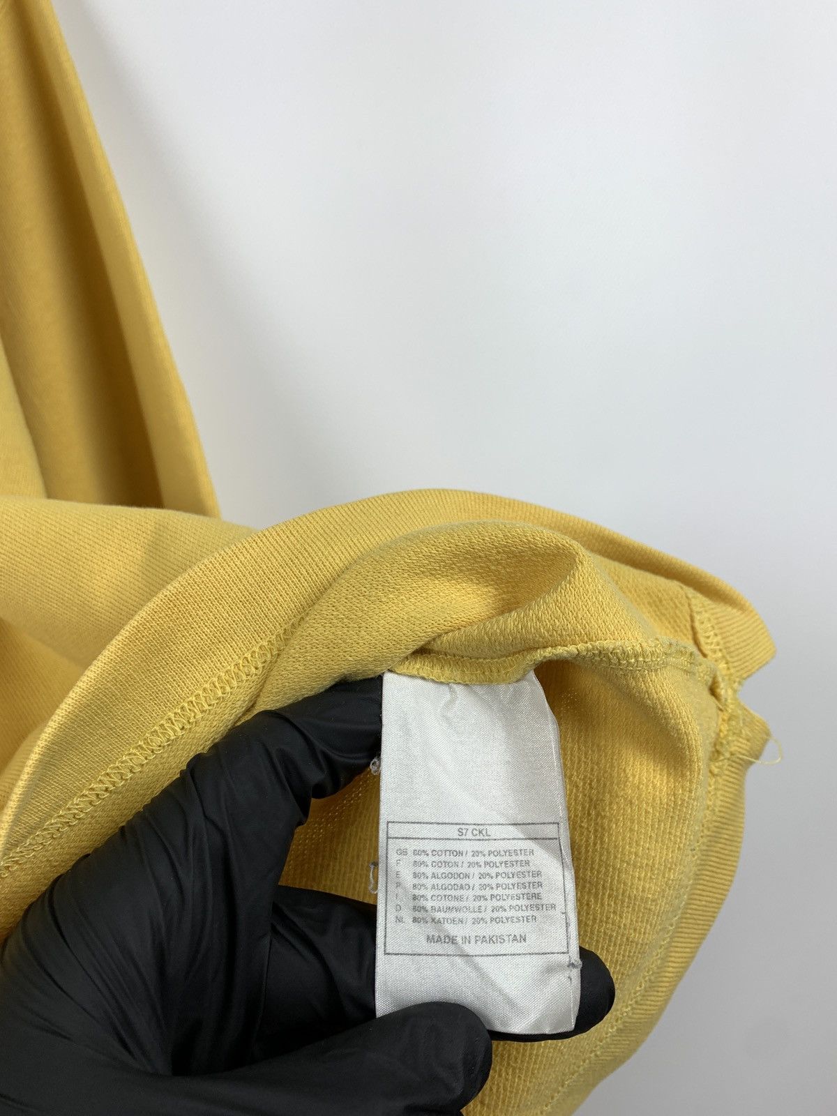 Nike 90s Vintage Nike Center Swoosh Yellow Women’s Sweatshirt Size S / US 4 / IT 40 - 20 Thumbnail