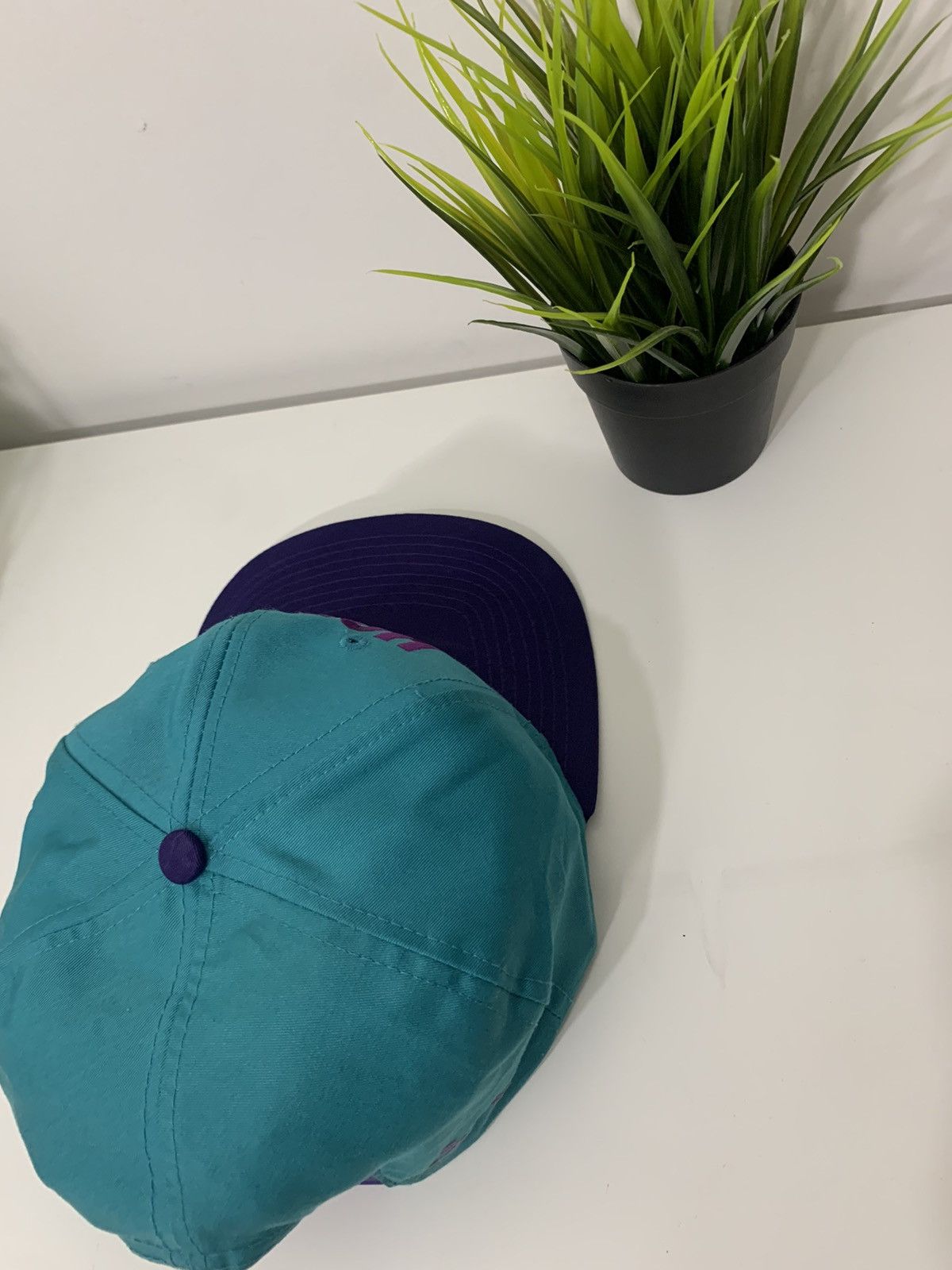 NBA × Vintage Vintage 90’s Charlotte Hornets Snapback Size ONE SIZE - 3 Thumbnail