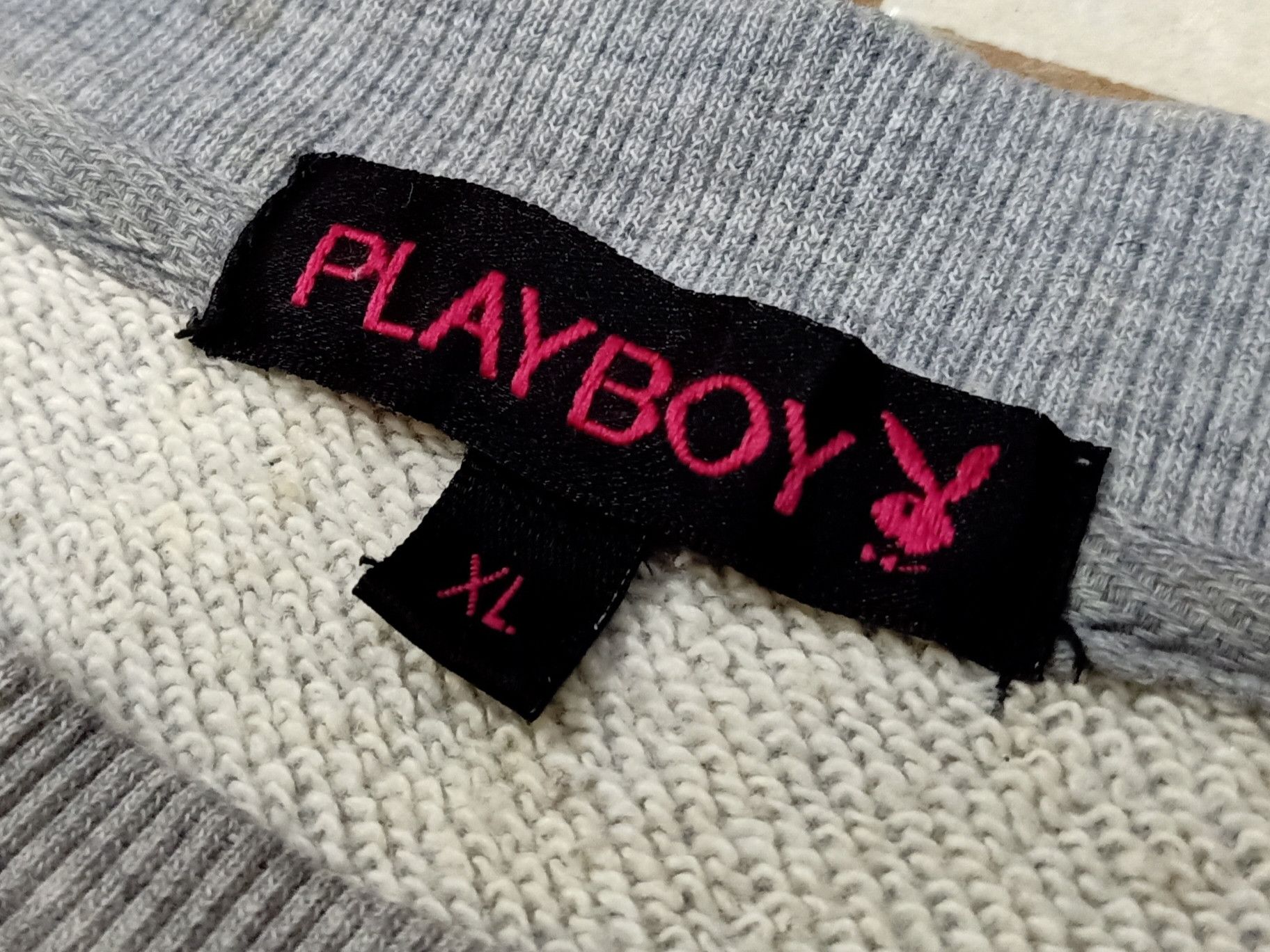 Playboy PLAYBOY BUNNY Big Embroidered Logo Sleeve Sweatshirt Size US L / EU 52-54 / 3 - 9 Thumbnail