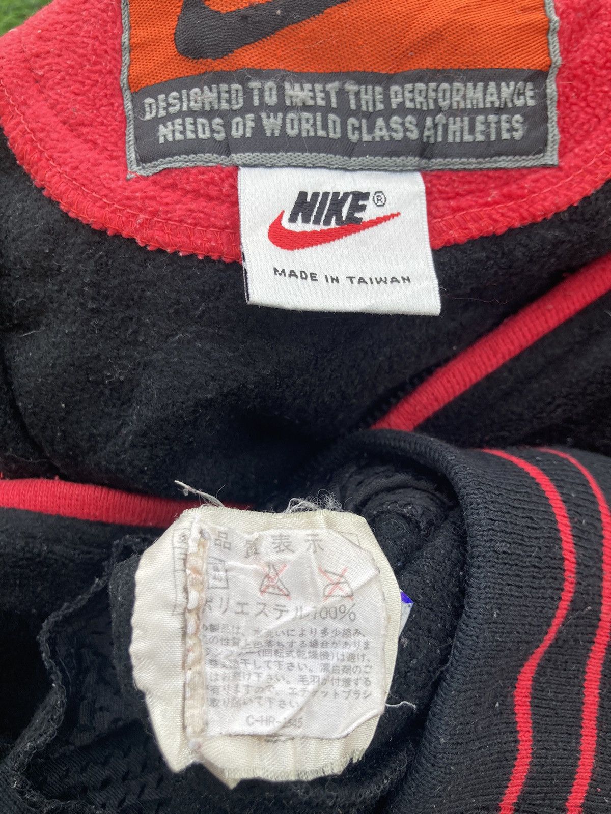 Nike × Vintage VINTAGE NIKE BIG LOGO HALF ZIPPER FLEECE Size US XL / EU 56 / 4 - 8 Thumbnail