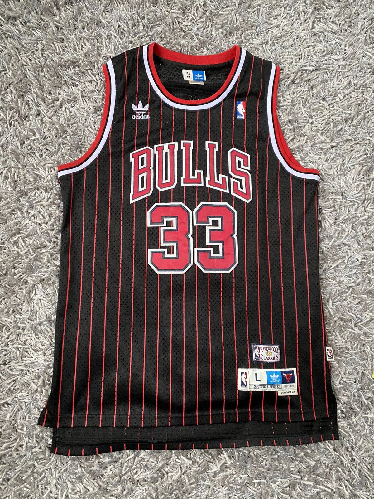アディダス製 Hardwood Classics　NBA　ゲームシャツ　M 1995-96 Chicago Bulls Rodman #91 adidas Hardwood Classics