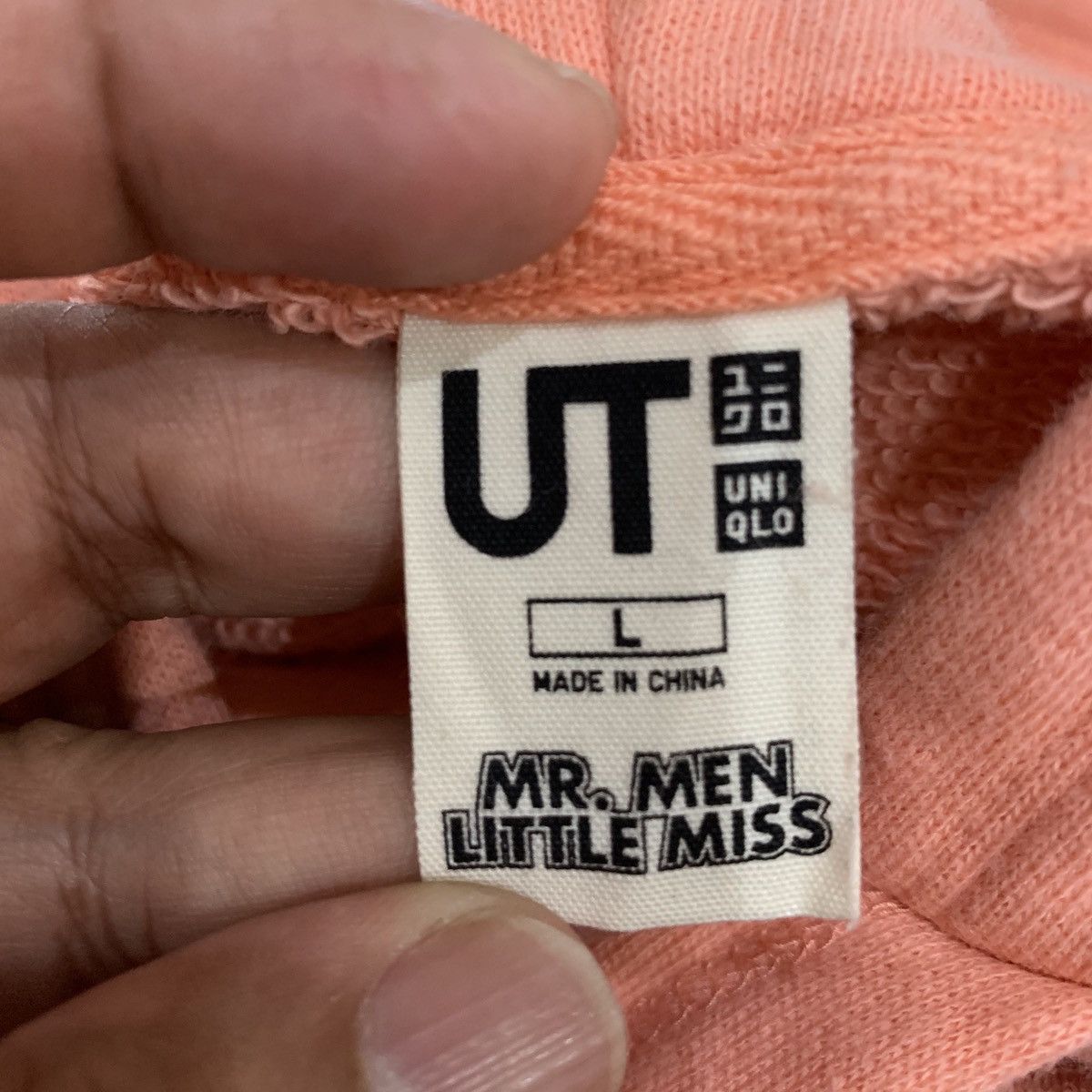 Japanese Brand × Uniqlo × Vintage UNIQLO MR.MEN LITTLE MISS Hoodie Size L Fit S Size US S / EU 44-46 / 1 - 7 Thumbnail