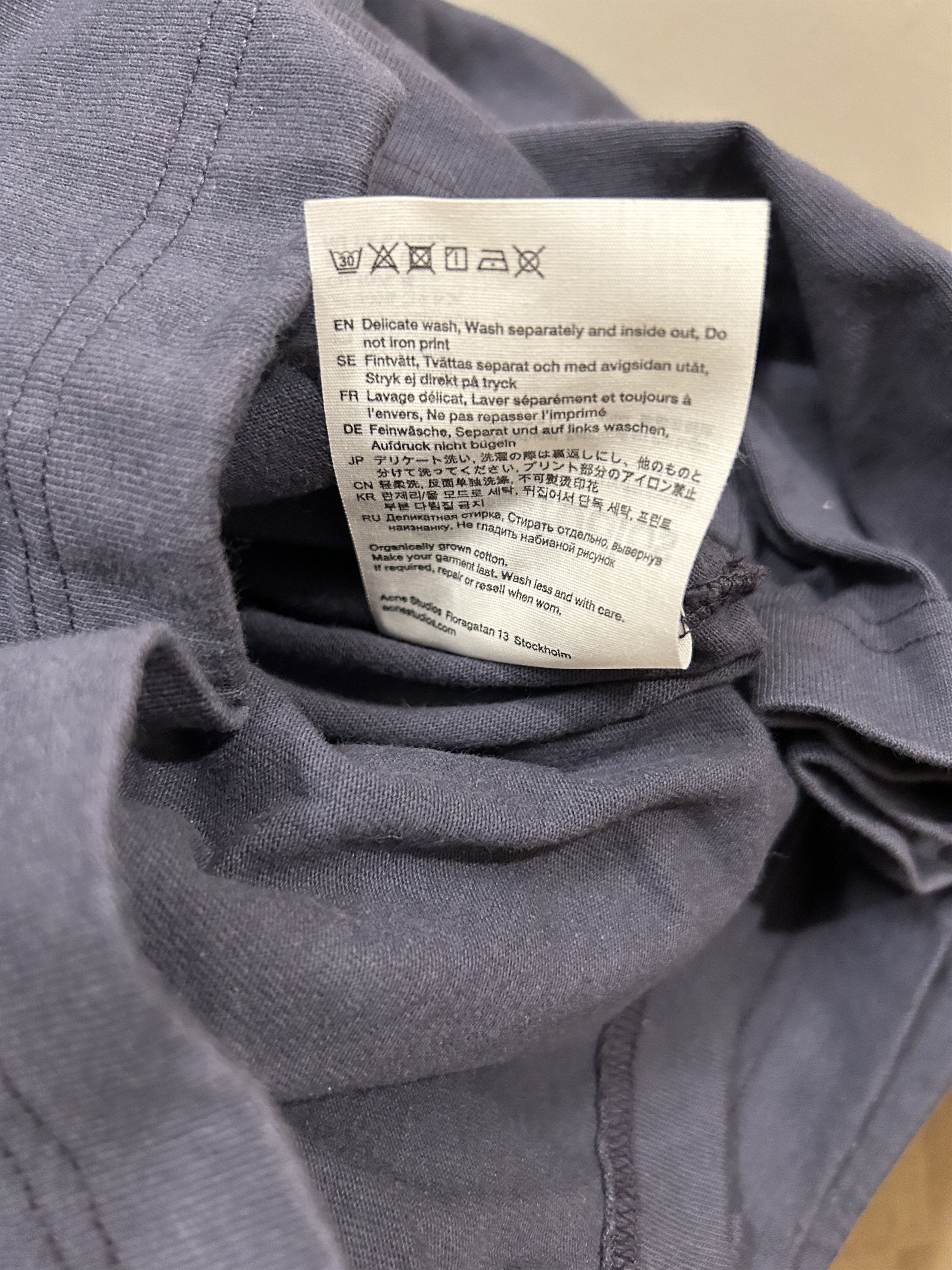 Acne Studios acne studio hooded t-shirt - navy faded indigo Size US S / EU 44-46 / 1 - 11 Thumbnail