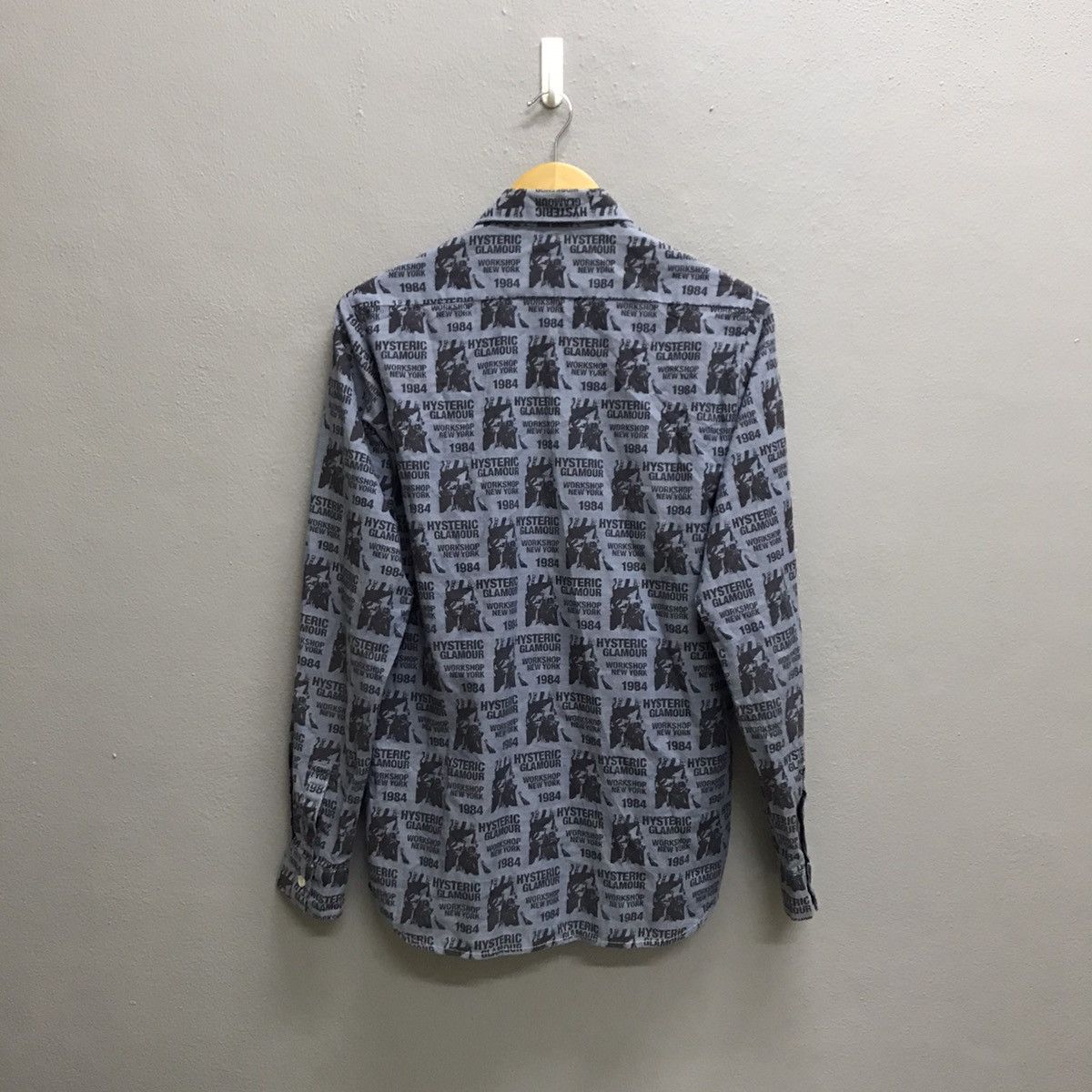 Hysteric Glamour Vintage Hyteric Glamour Alloverpirnt Button Up Shirt Size US S / EU 44-46 / 1 - 8 Thumbnail