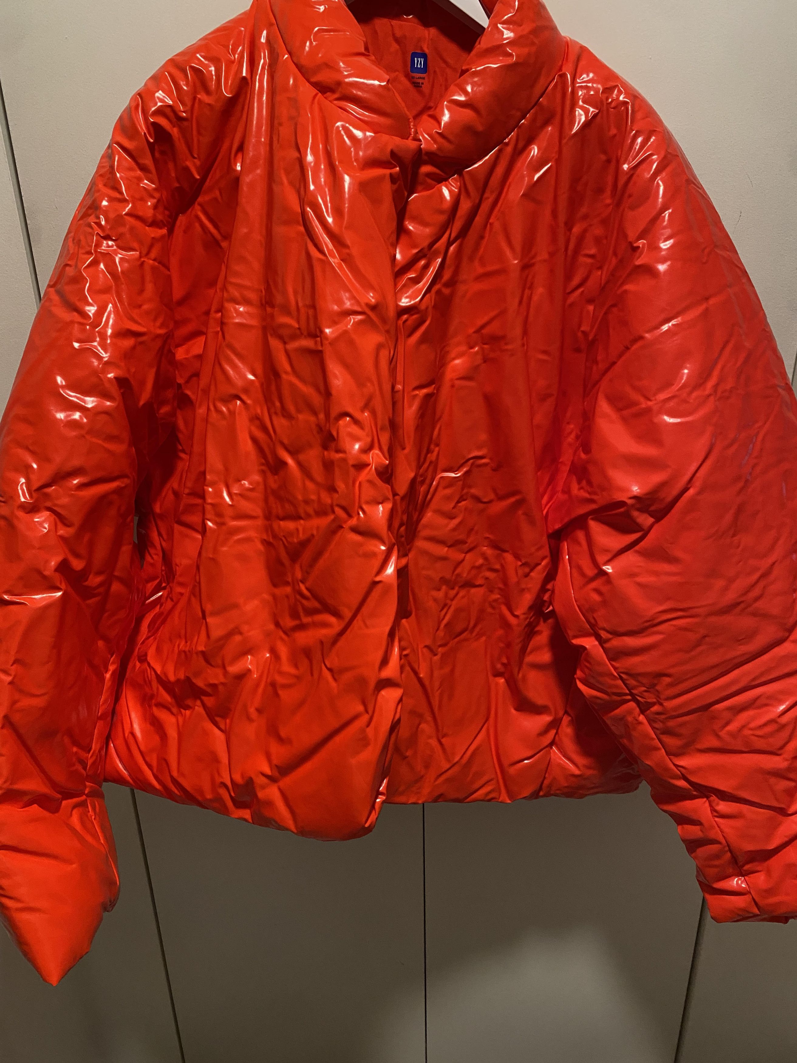 Gap Yeezy round jacket red Size US XXL / EU 58 / 5 - 1 Thumbnail