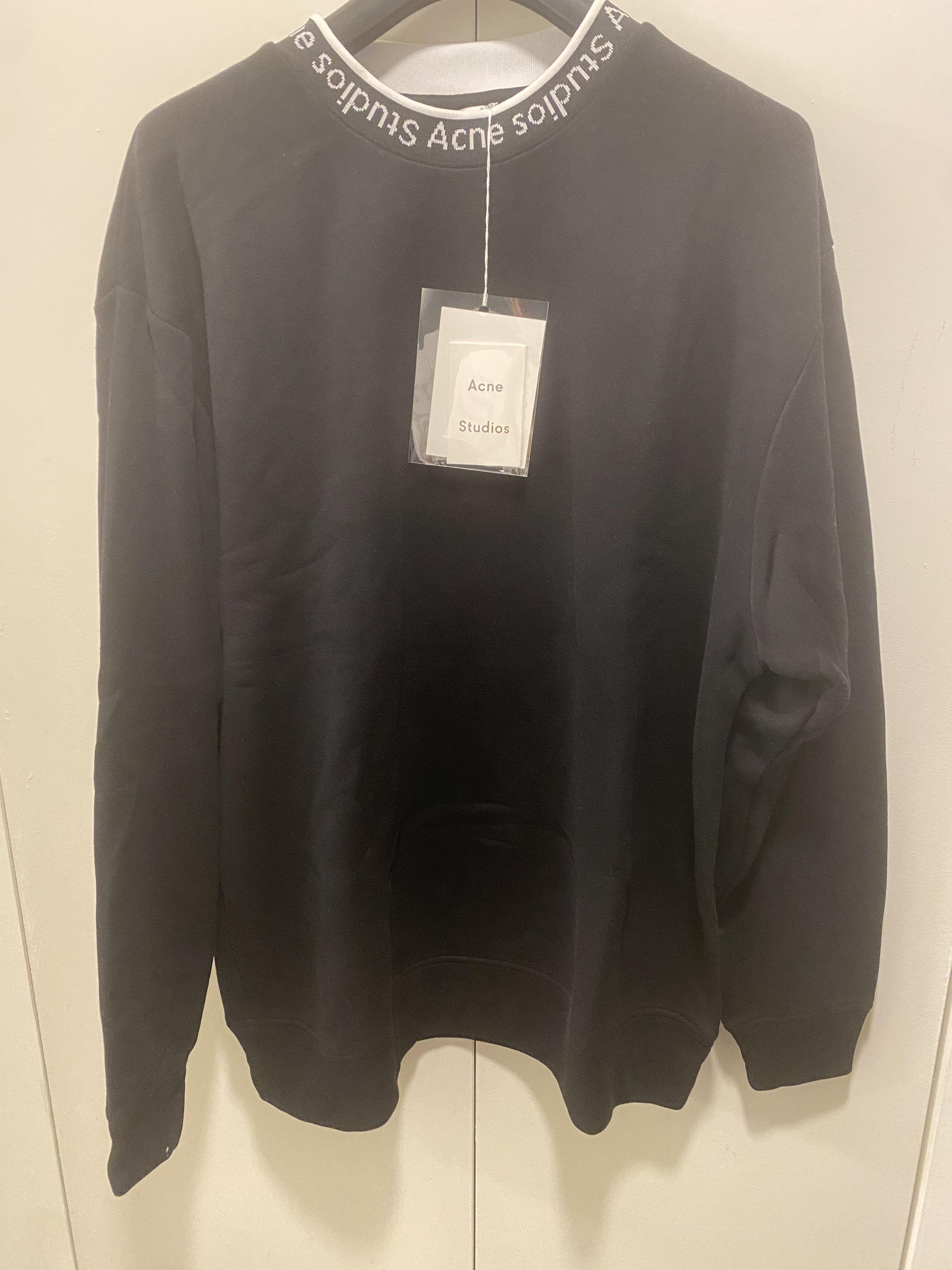 Acne Studios acne studio crew logo sweatshirt black Size US L / EU 52-54 / 3 - 1 Thumbnail