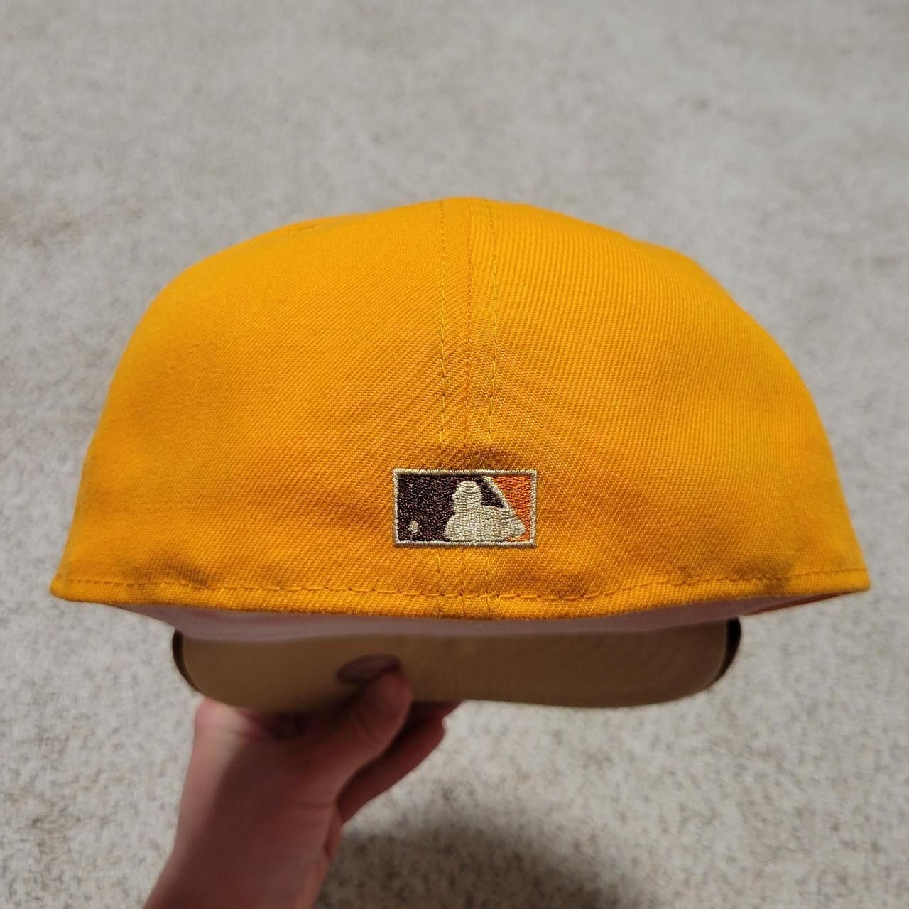 MLB × New Era New Era 59Fifty San Francisco Giants Curved Fitted Hat 7 3/4 Size ONE SIZE - 4 Thumbnail