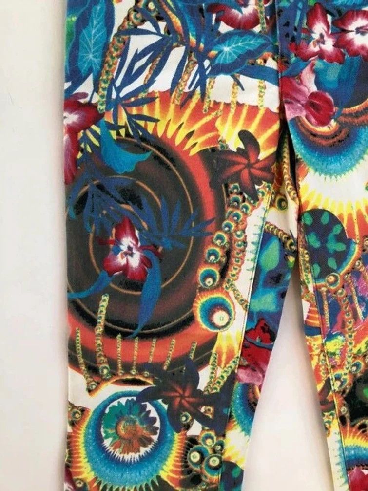 Christian Lacroix × Vintage RARE🔥 1990’S CHRISTIAN LACROIX PSYCHEDELIC FULLPRINT DENIM Size 26" / US 2 / IT 38 - 7 Thumbnail