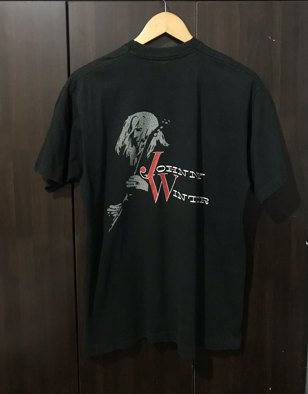 Band Tees × Fruit Of The Loom × Vintage Vintage 90s Johnny Winter Tshirt Musician Size US L / EU 52-54 / 3 - 6 Thumbnail