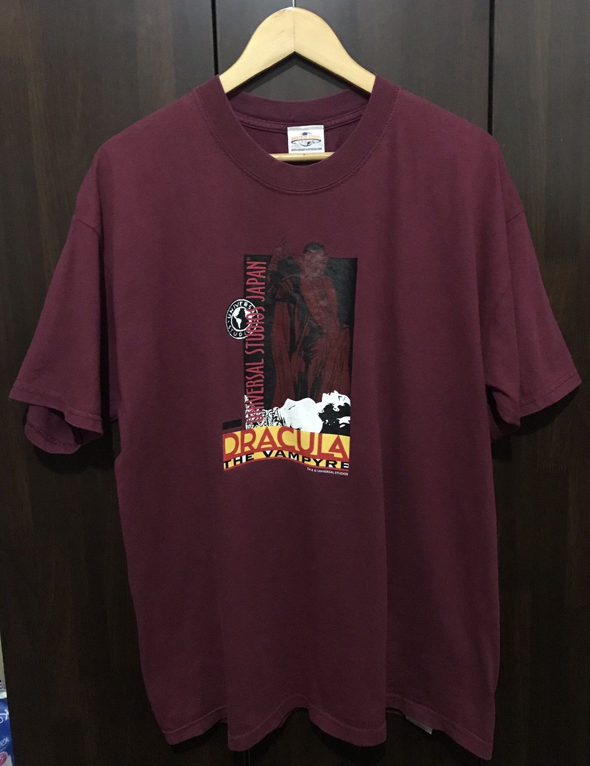 Universal Studios × Vintage Vintage Dracula The Vampyre Universal Studios Japan Tshirt Size US XL / EU 56 / 4 - 1 Thumbnail