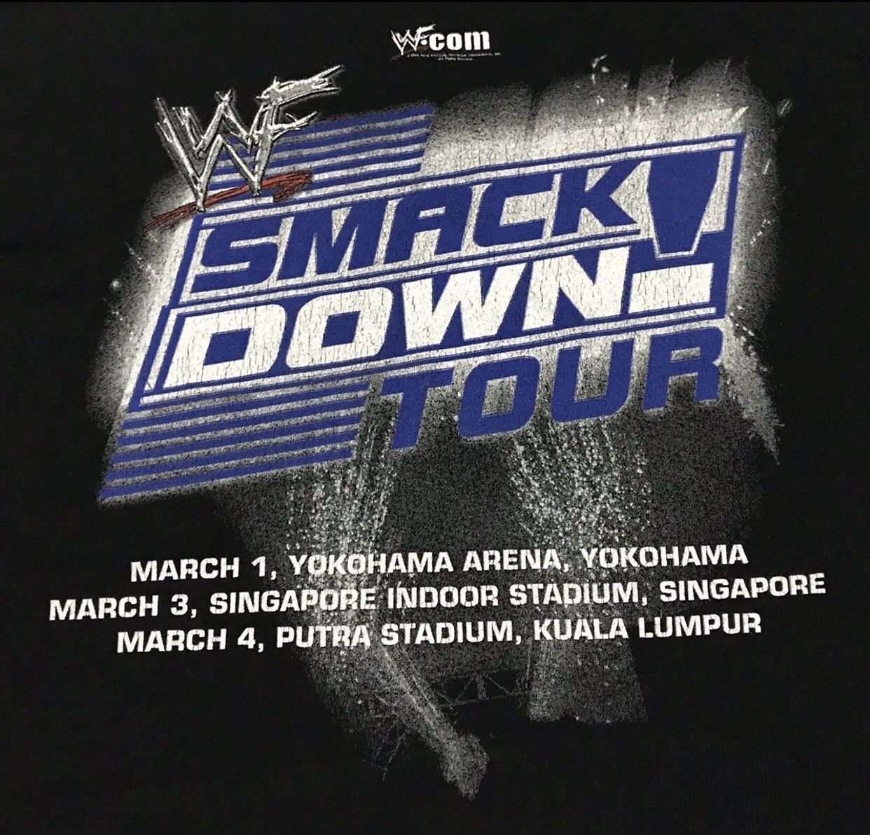 Band Tees × Vintage × WWF Vintage The Rock Wrestler Wwf Smack Down Tour Tshirt Size US L / EU 52-54 / 3 - 6 Thumbnail