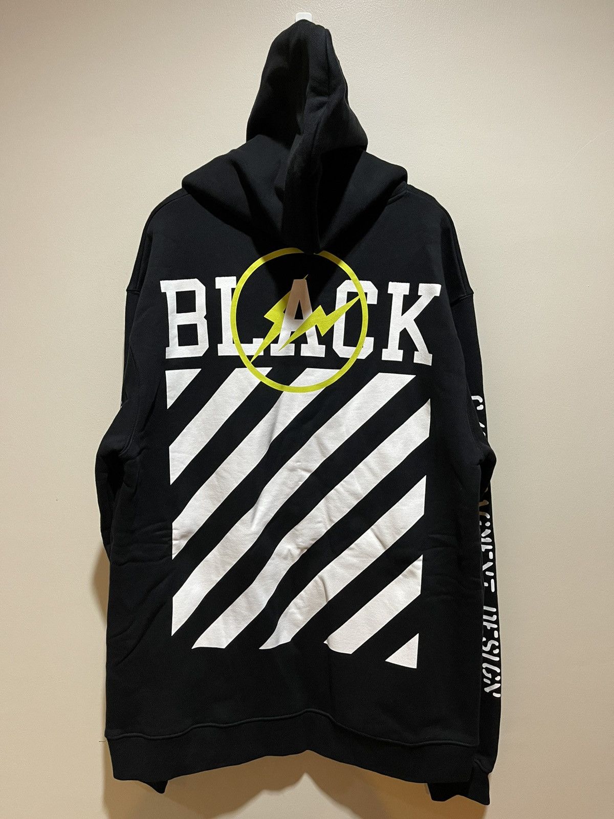 Off-White × Virgil Abloh 🔥NEW WITH TAG!! Offwhite x Flagment hoodie 2016🔥 Size US XL / EU 56 / 4 - 3 Thumbnail