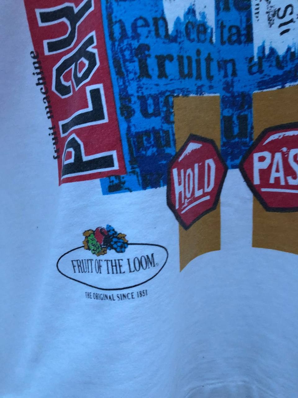 Vintage Vintage Fruit of The Loom T-shirt Size US M / EU 48-50 / 2 - 4 Thumbnail