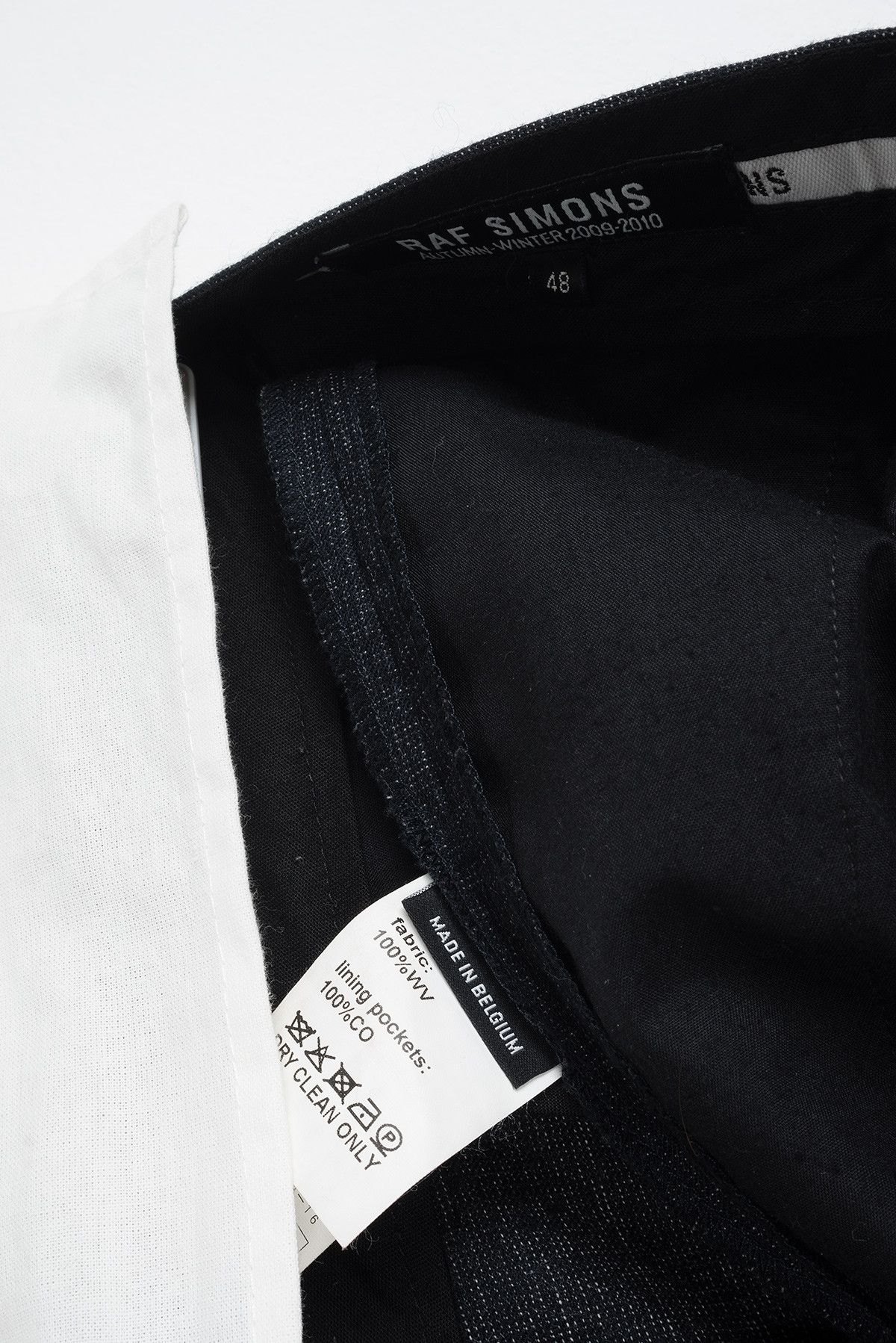 Raf Simons 2009 SINGLE PLEATED TROUSERS 48 Size US 32 / EU 48 - 9 Thumbnail