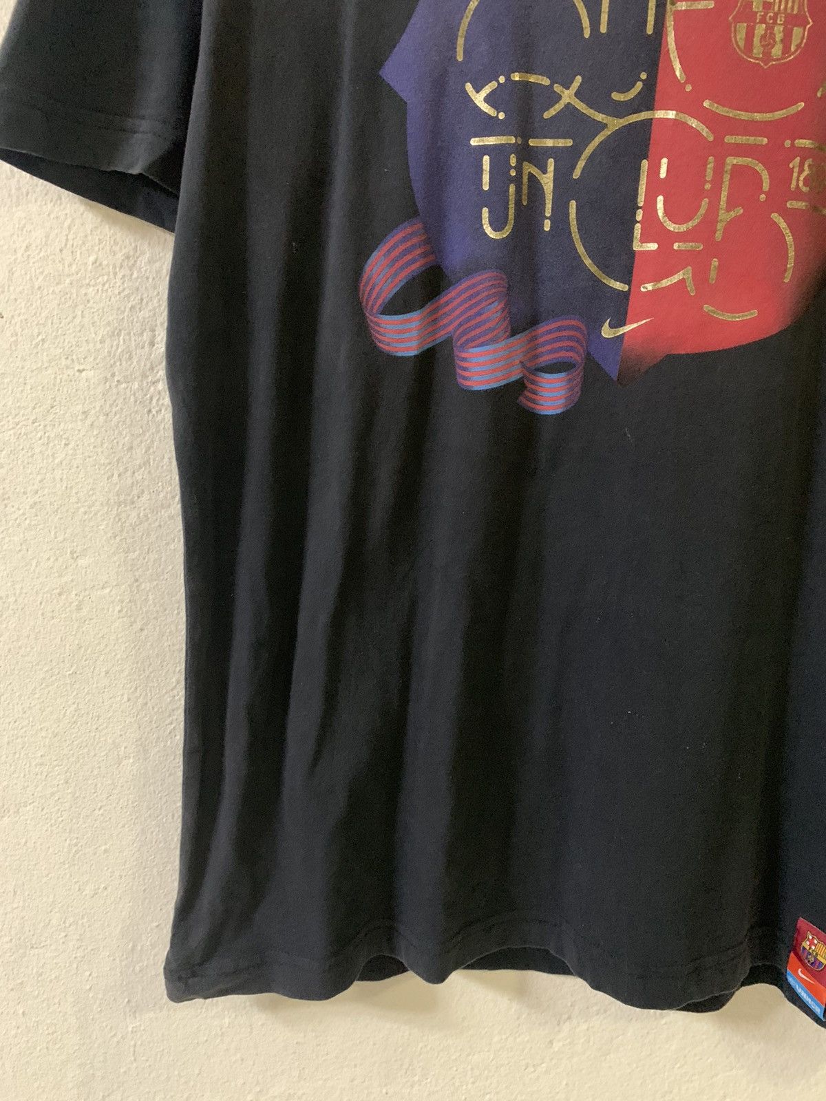 Nike Nike Barcelona Tee Size US L / EU 52-54 / 3 - 3 Thumbnail