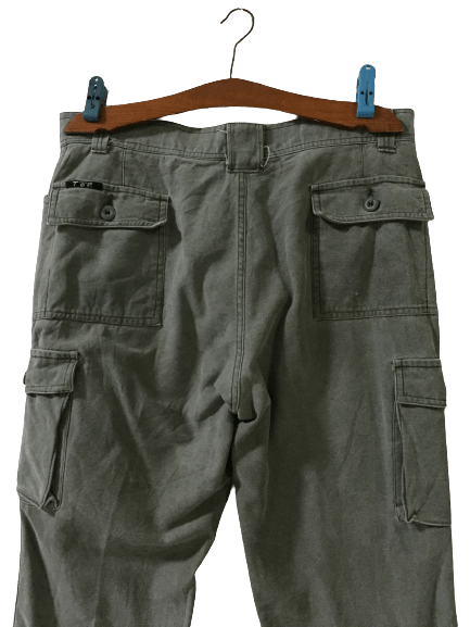 Japanese Brand Top Three Multipocket Cargo Pants Size US 35 - 6 Thumbnail