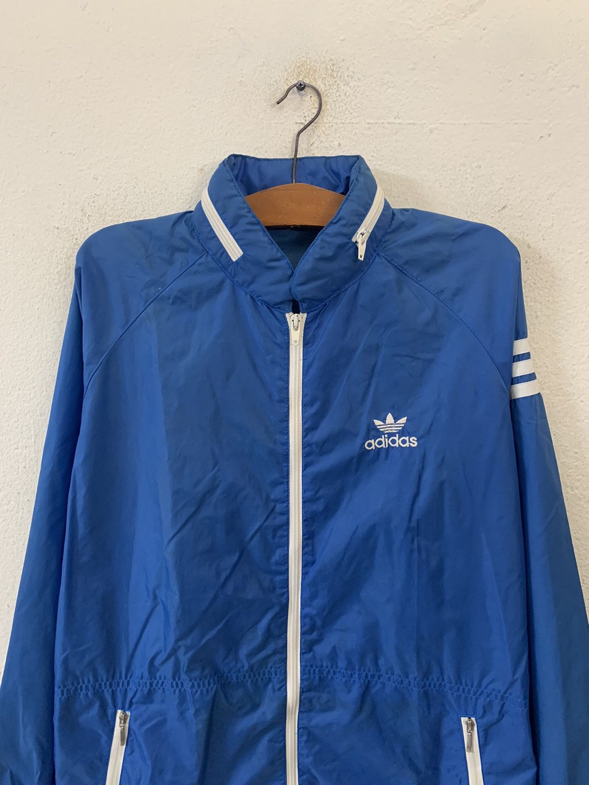 Adidas Adidas Three Stripes Windbreaker Jacket Size US L / EU 52-54 / 3 - 4 Thumbnail