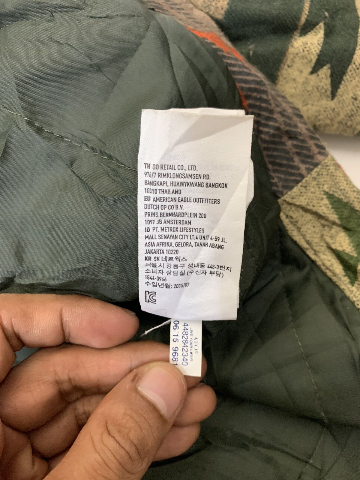 American Eagle Outfitters American Eagle Aztech Navajo Lightly Padded Shirt Size US M / EU 48-50 / 2 - 7 Thumbnail