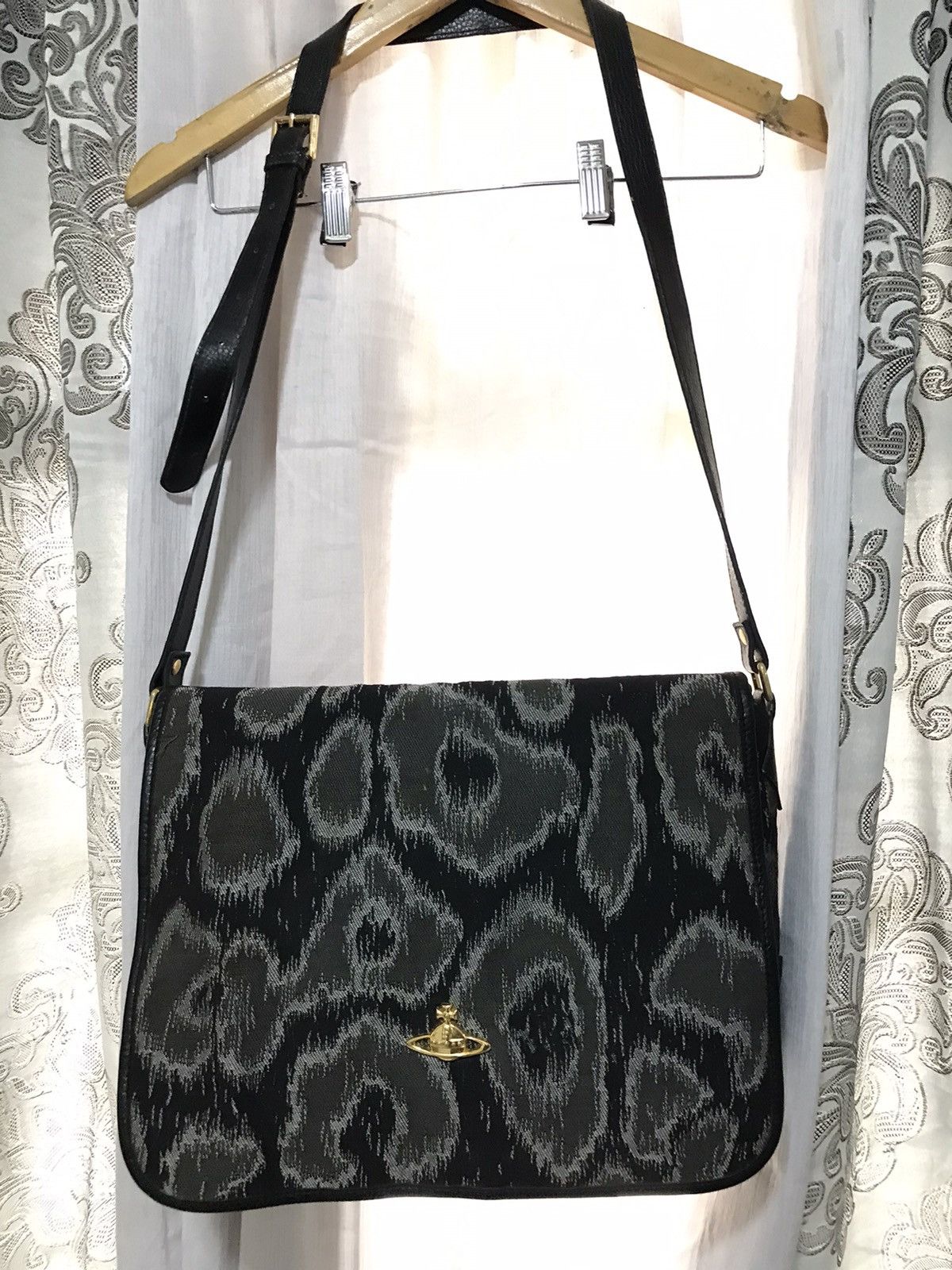 Vivienne Westwood Leopard Crossbody Sling Bag Size ONE SIZE - 2 Thumbnail