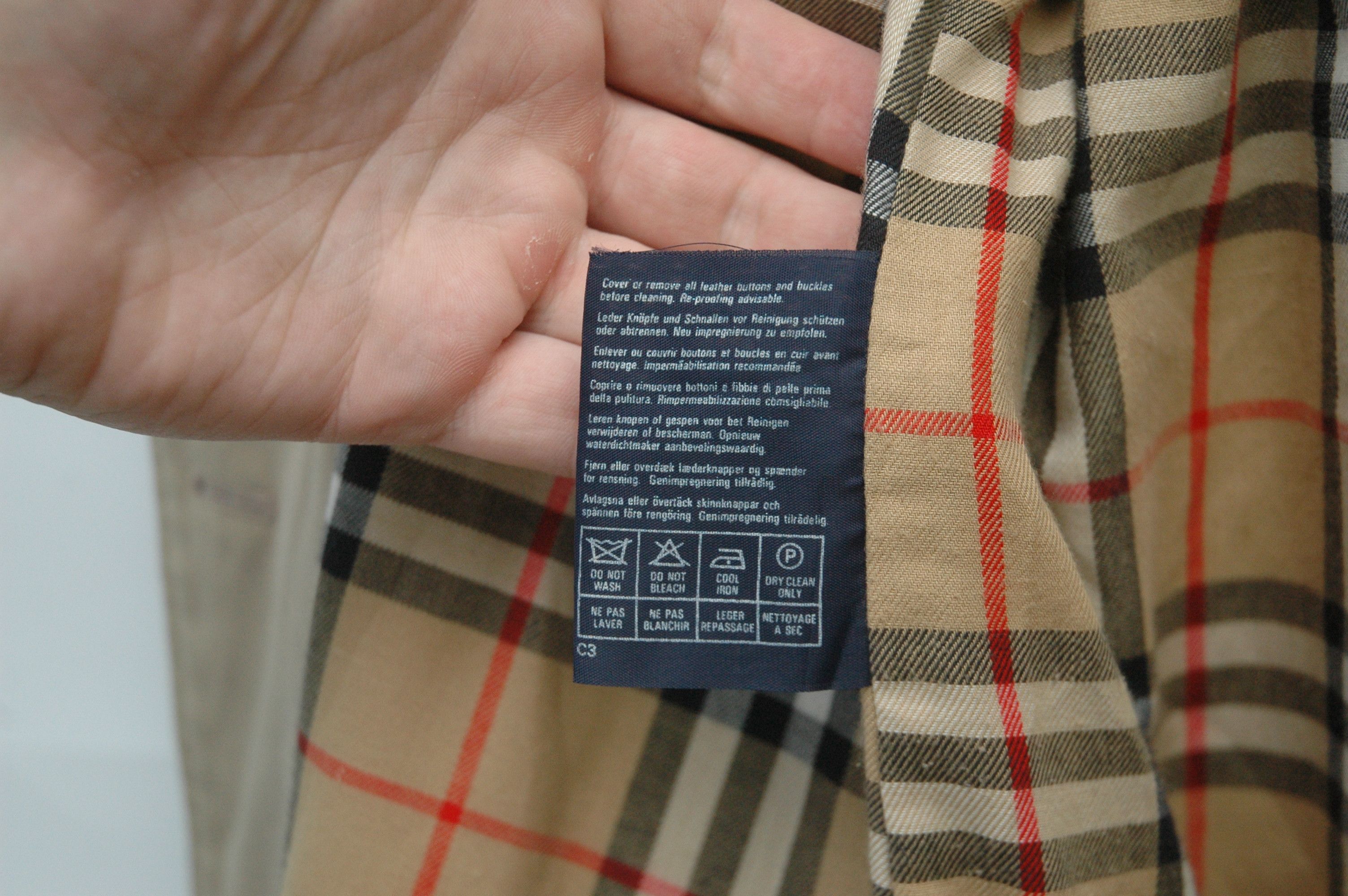 Burberry Burberrys Vintage Double Breasted Nova Check Trench Coat Size XL / US 12-14 / IT 48-50 - 14 Thumbnail