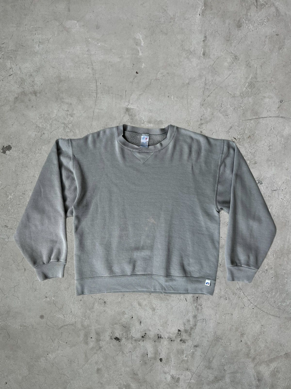 Vintage Vintage Russel Crewneck Size US M / EU 48-50 / 2 - 1 Thumbnail