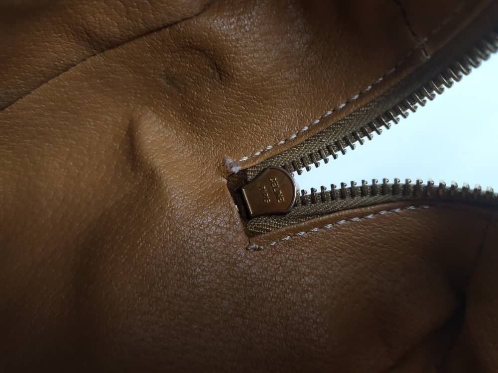 Celine Authentic Celine Brown Leather Boston Handbag Size ONE SIZE - 16 Thumbnail