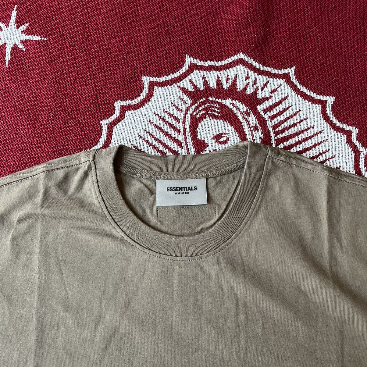 Essentials SS21 Fear of God Essentials T-Shirt Taupe Size XL Size US XL / EU 56 / 4 - 12 Thumbnail