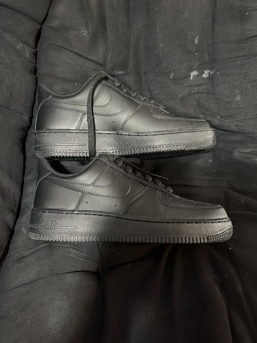 what does all black air force 1 mean