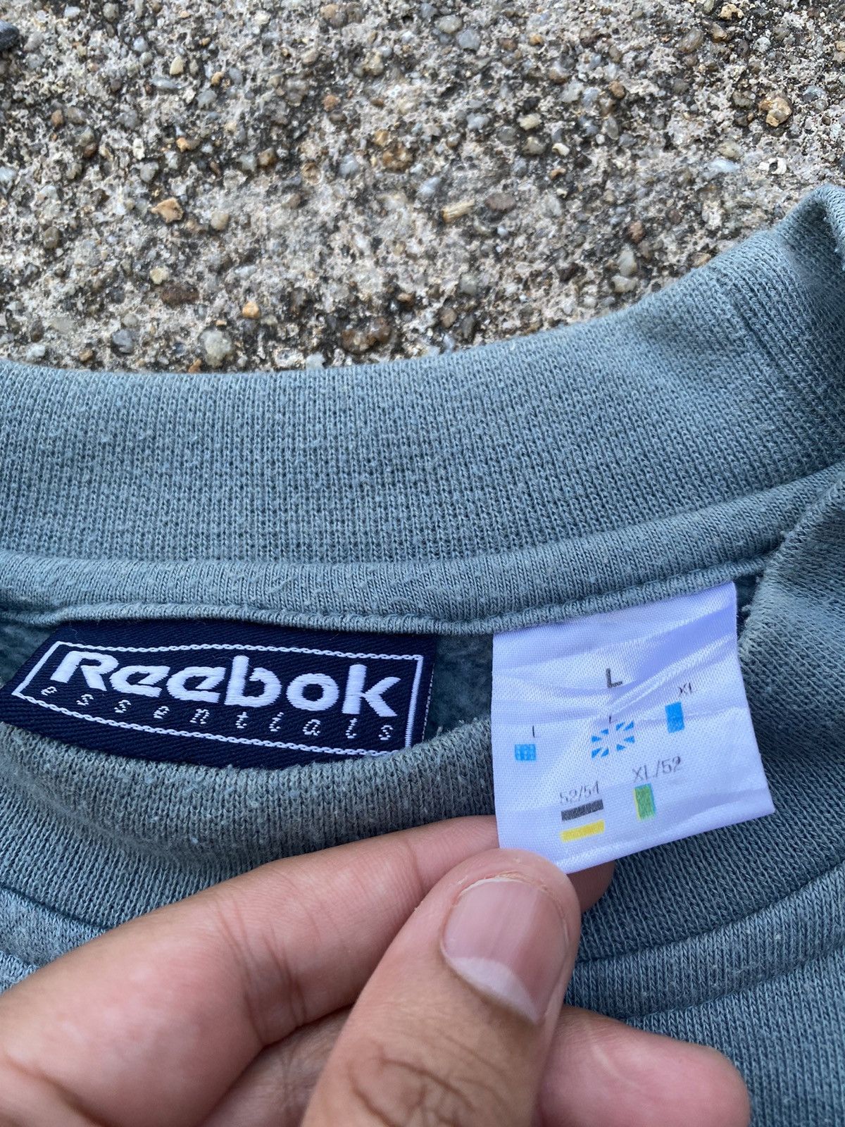 Reebok Vintage Reebok Crewneck Sweatshirt Spellout Size US L / EU 52-54 / 3 - 4 Thumbnail