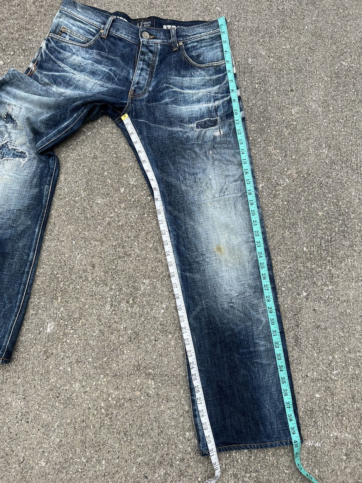 Emporio Armani × Giorgio Armani × Vintage Vintage Armani Jeans Limited Edition Denim Culture Jeans Size US 32 / EU 48 - 4 Thumbnail