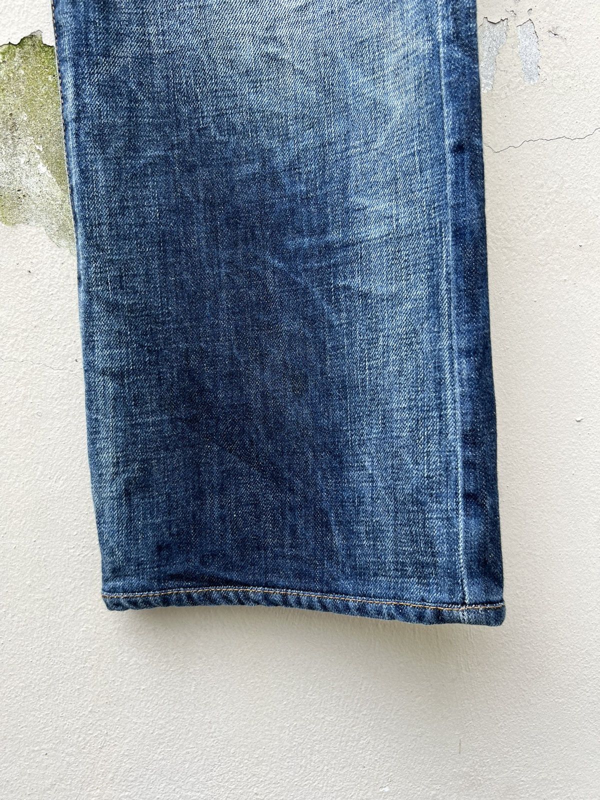 Emporio Armani × Giorgio Armani × Vintage Vintage Armani Jeans Limited Edition Denim Culture Jeans Size US 32 / EU 48 - 14 Thumbnail