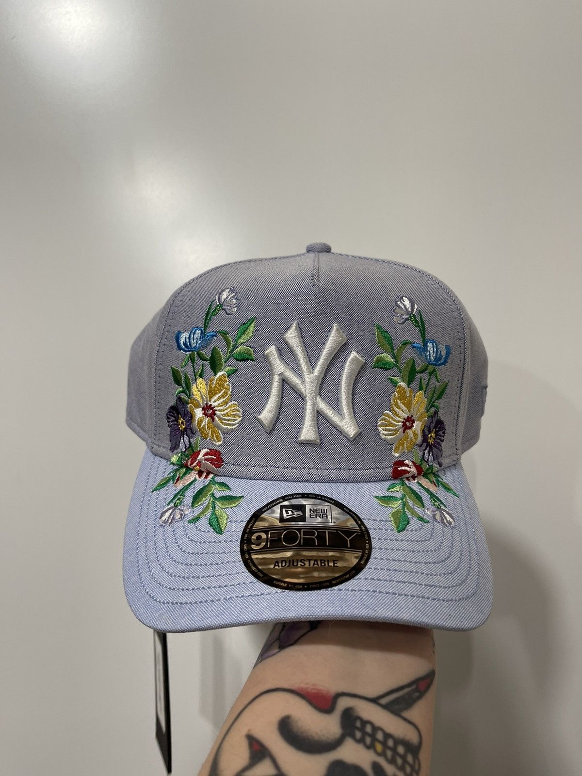 Kith Kith & New Era for Yankees Floral Oxford Pinch Crown | Grailed