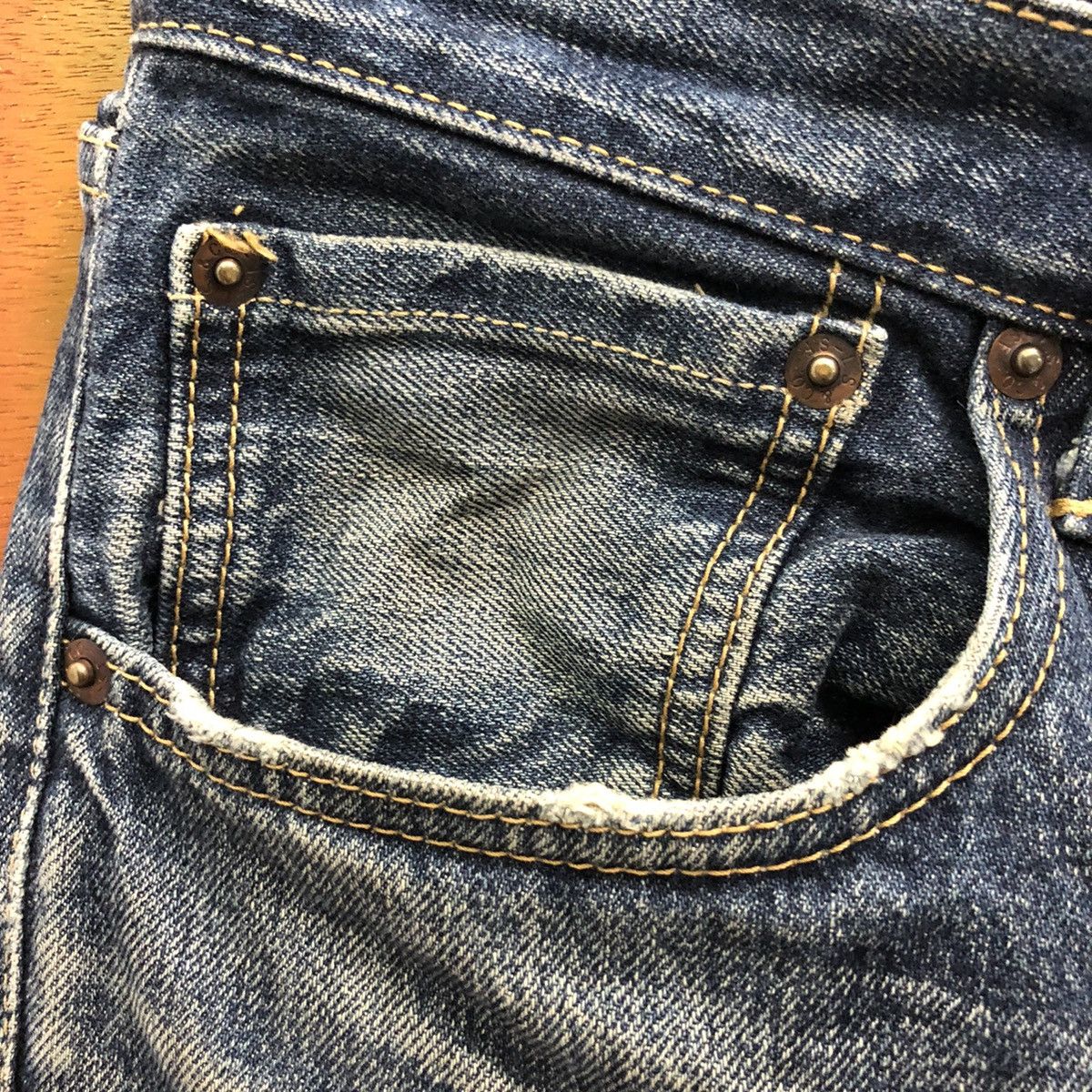 Levi's × Levi's Vintage Clothing × Vintage VINTAGE LEVI’S 501 DENIM JEANS Size US 33 - 4 Thumbnail
